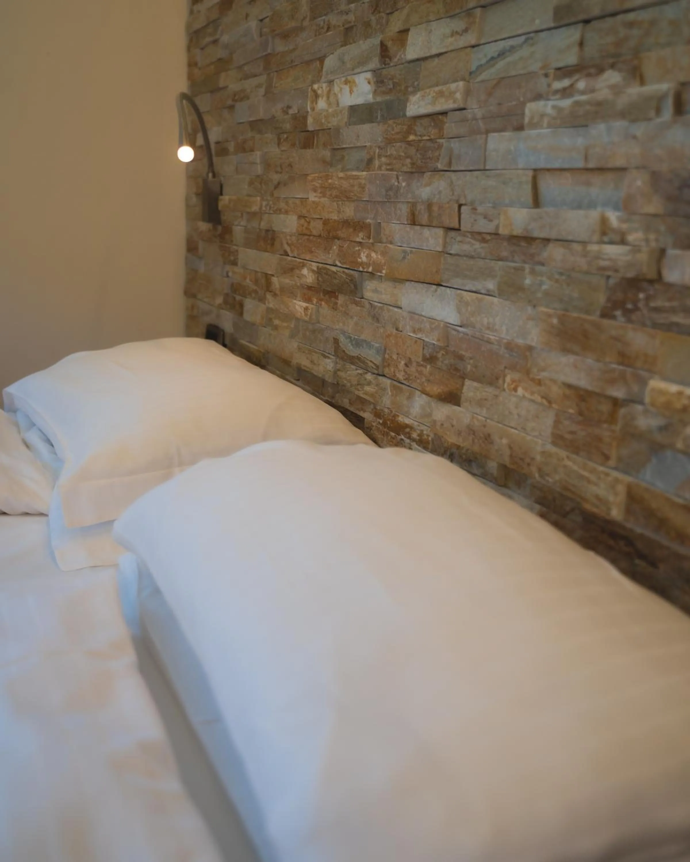 Bedroom, Bed in Alpen Hotel Chalet