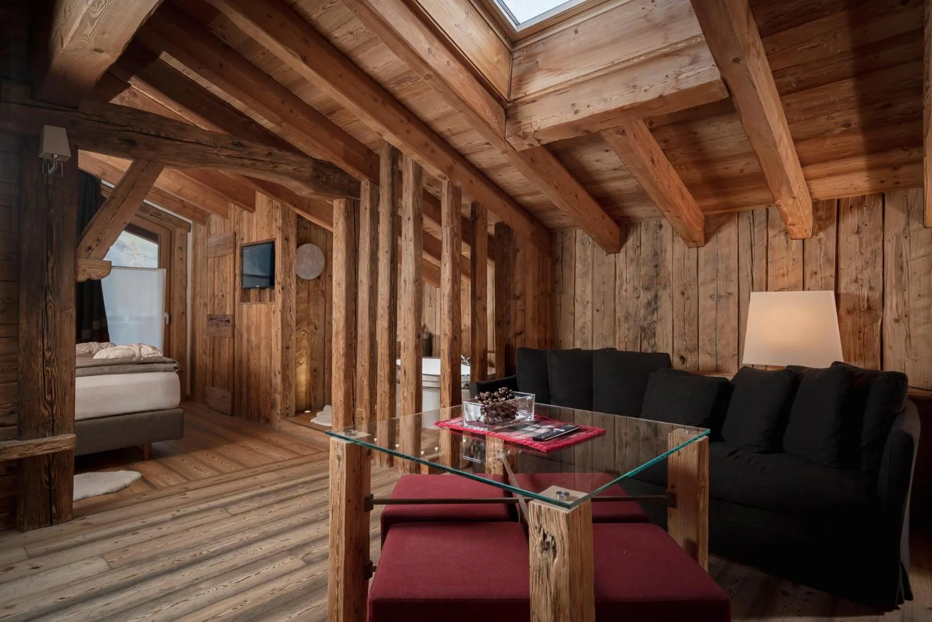 Photo of the whole room, Bed in Alpen Hotel Chalet