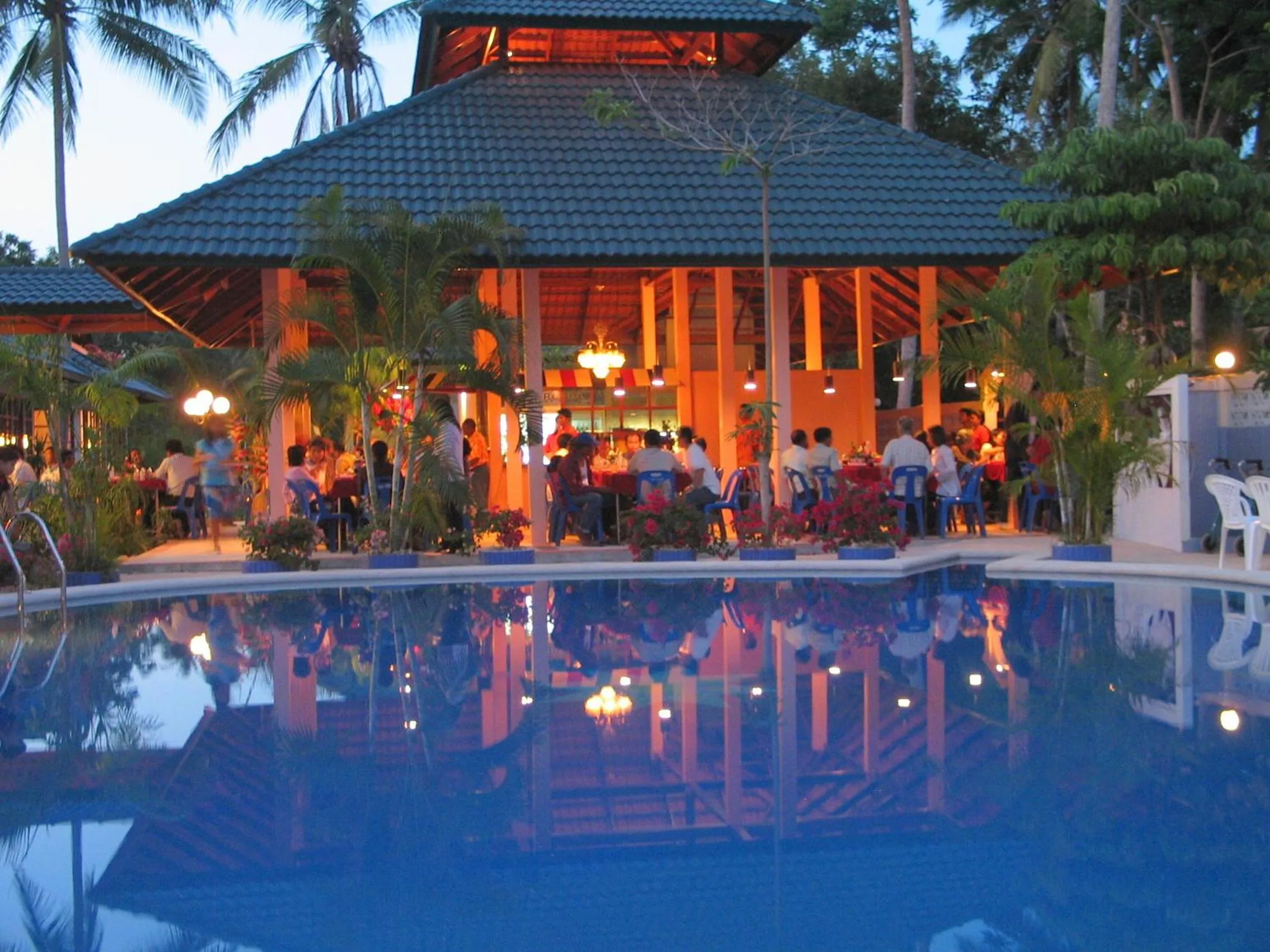 Restaurant/places to eat in Ekman Garden Resort