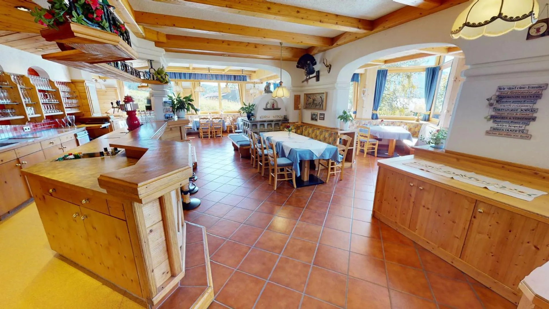 Restaurant/places to eat in Berghotel Presslauer