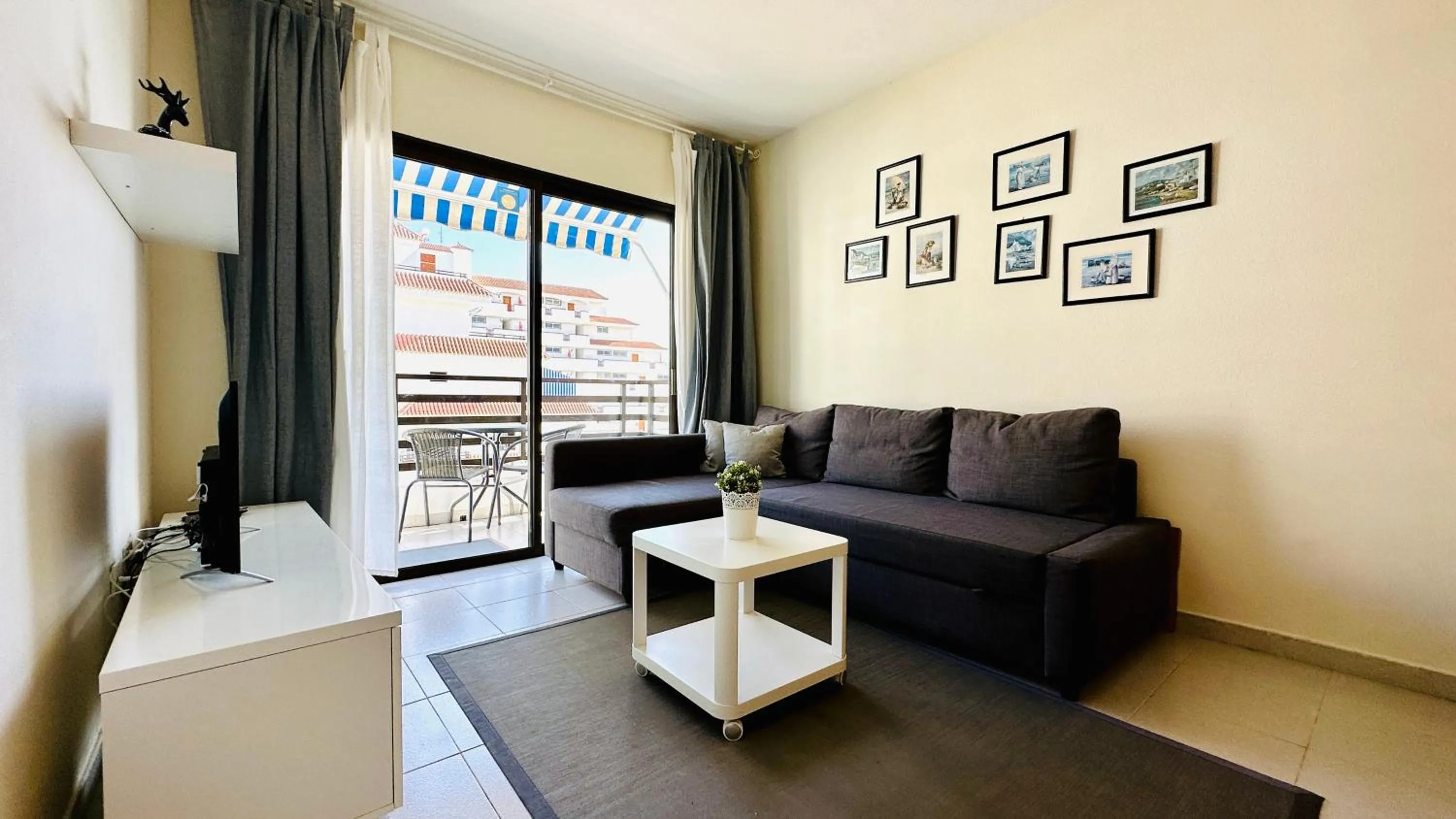 TV and multimedia in Seguro El Sol 411