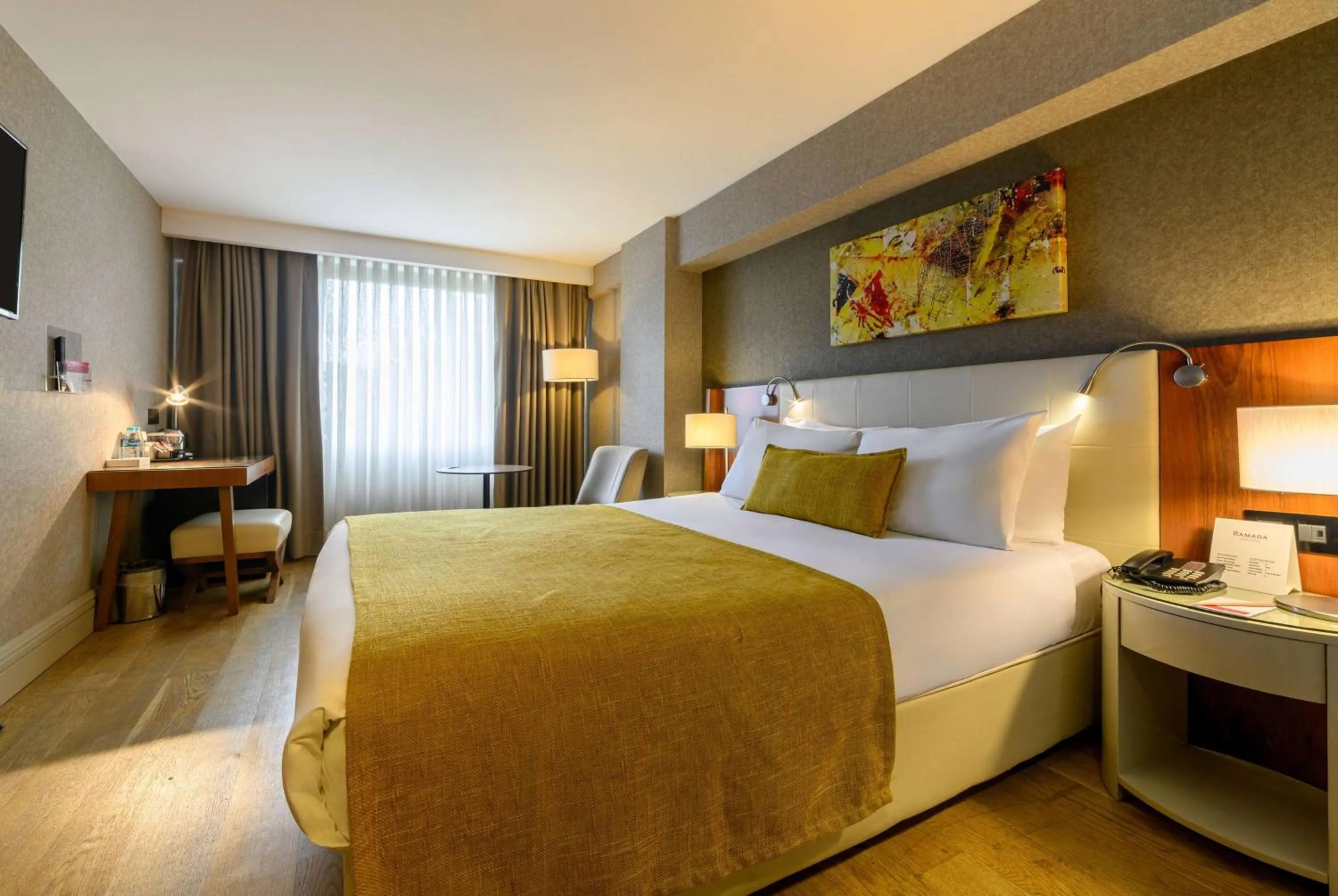 Photo of the whole room, Bed in Ramada by Wyndham Istanbul Grand Bazaar