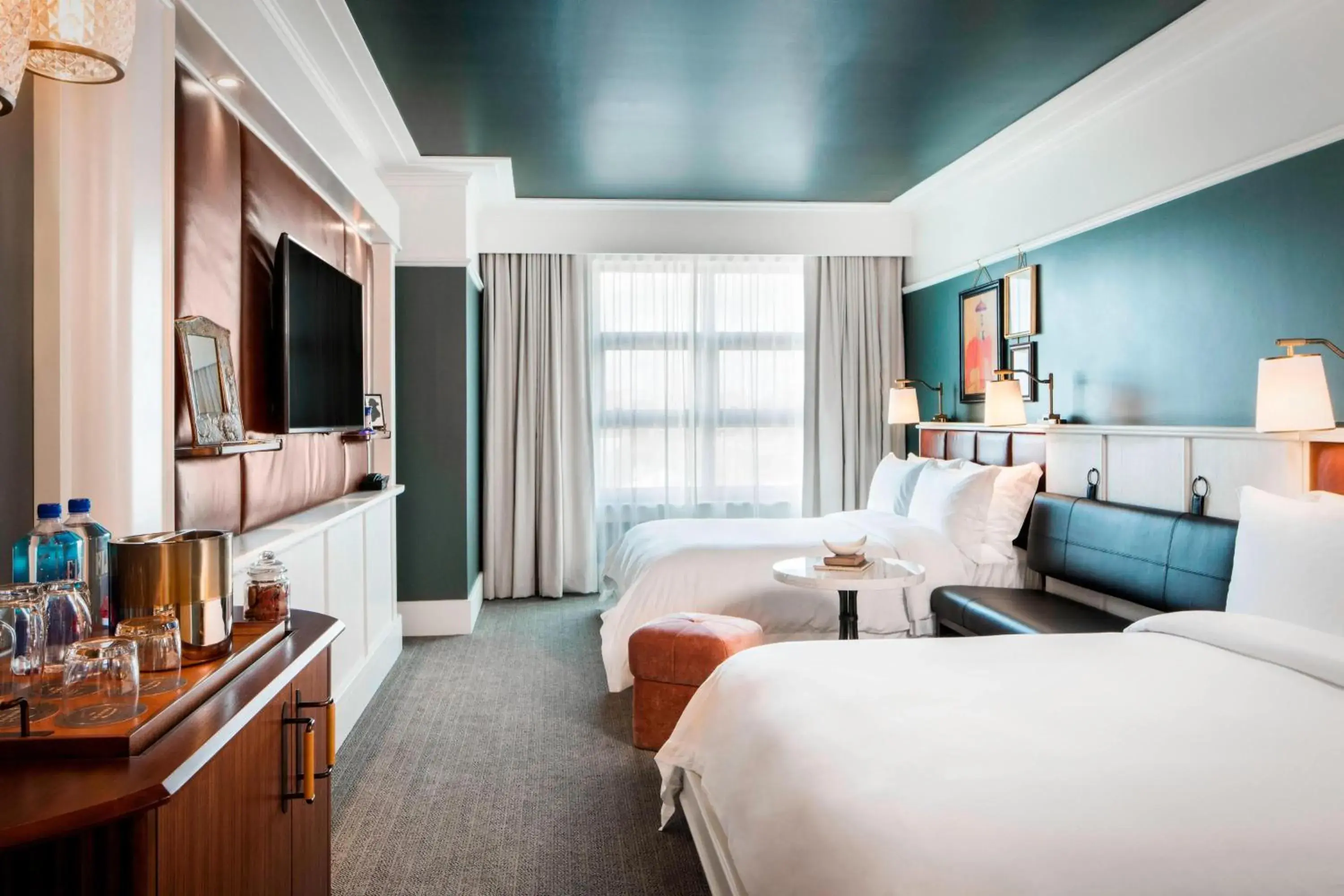 Standard 2 Queen in Perry Lane Hotel, a Luxury Collection Hotel, Savannah Standard 2 Queen in Perry Lane Hotel, a Luxury Collection Hotel, Savannah