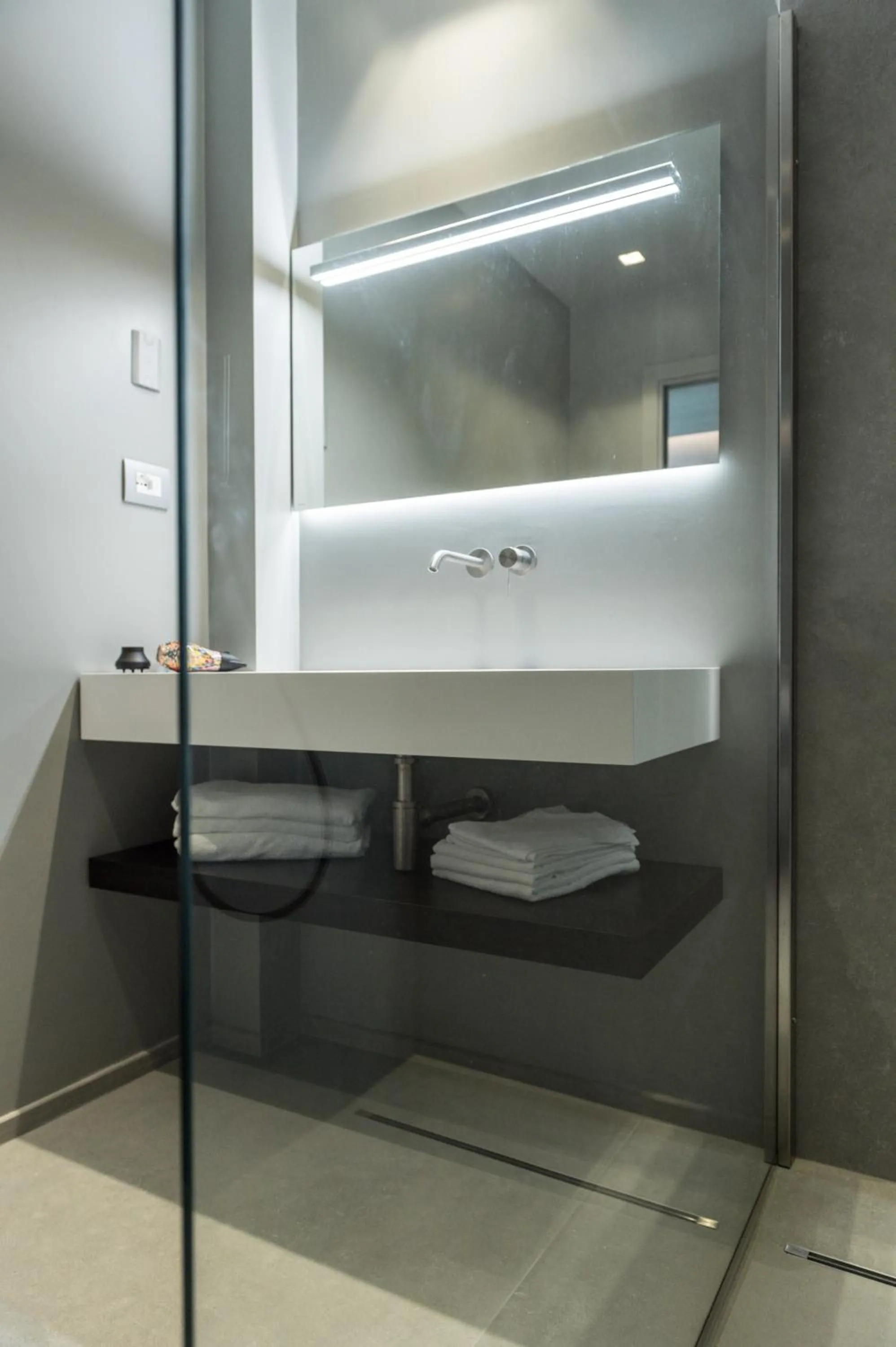 Bathroom in Hotel Commodore