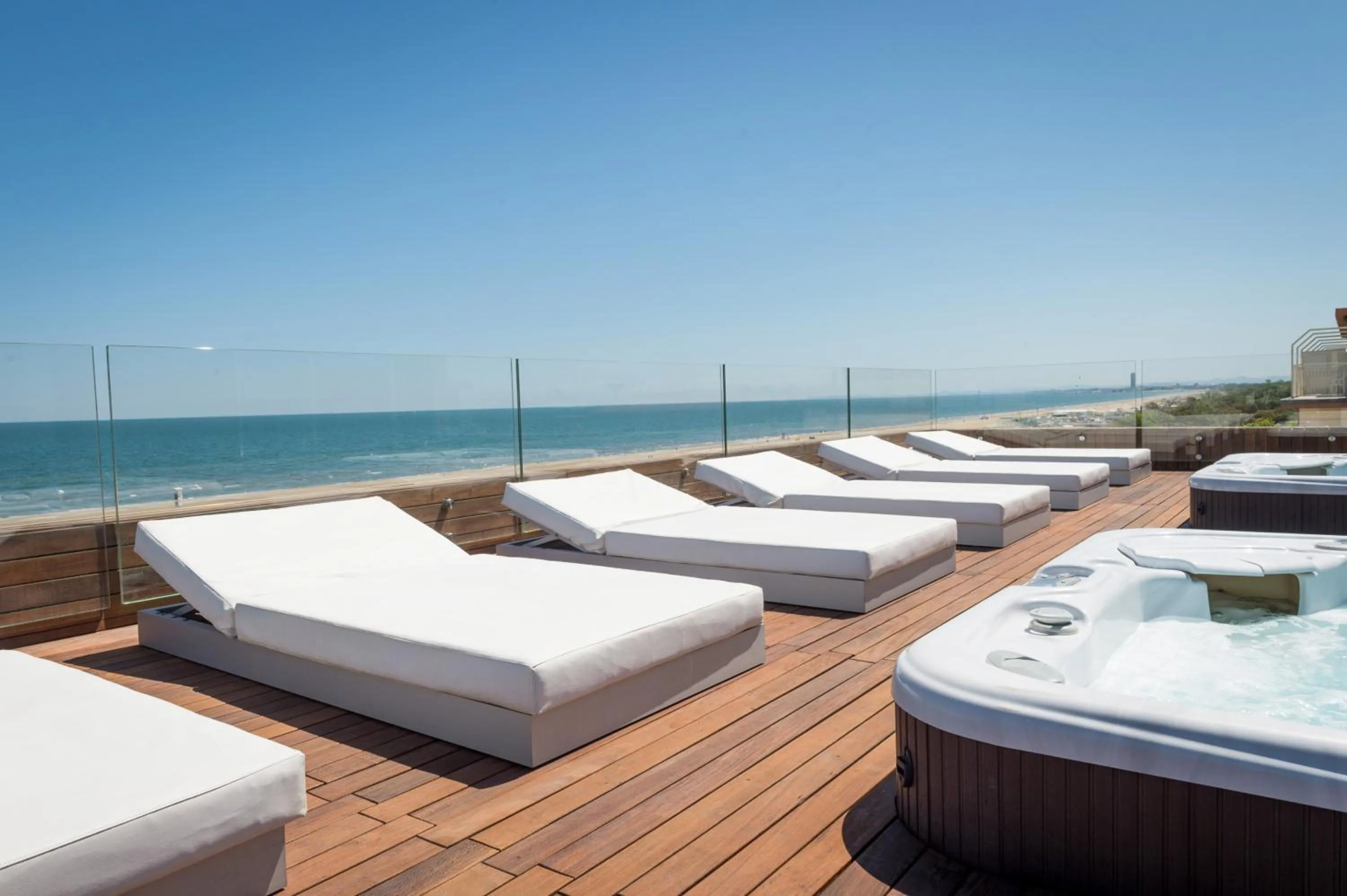 Solarium in Hotel Commodore