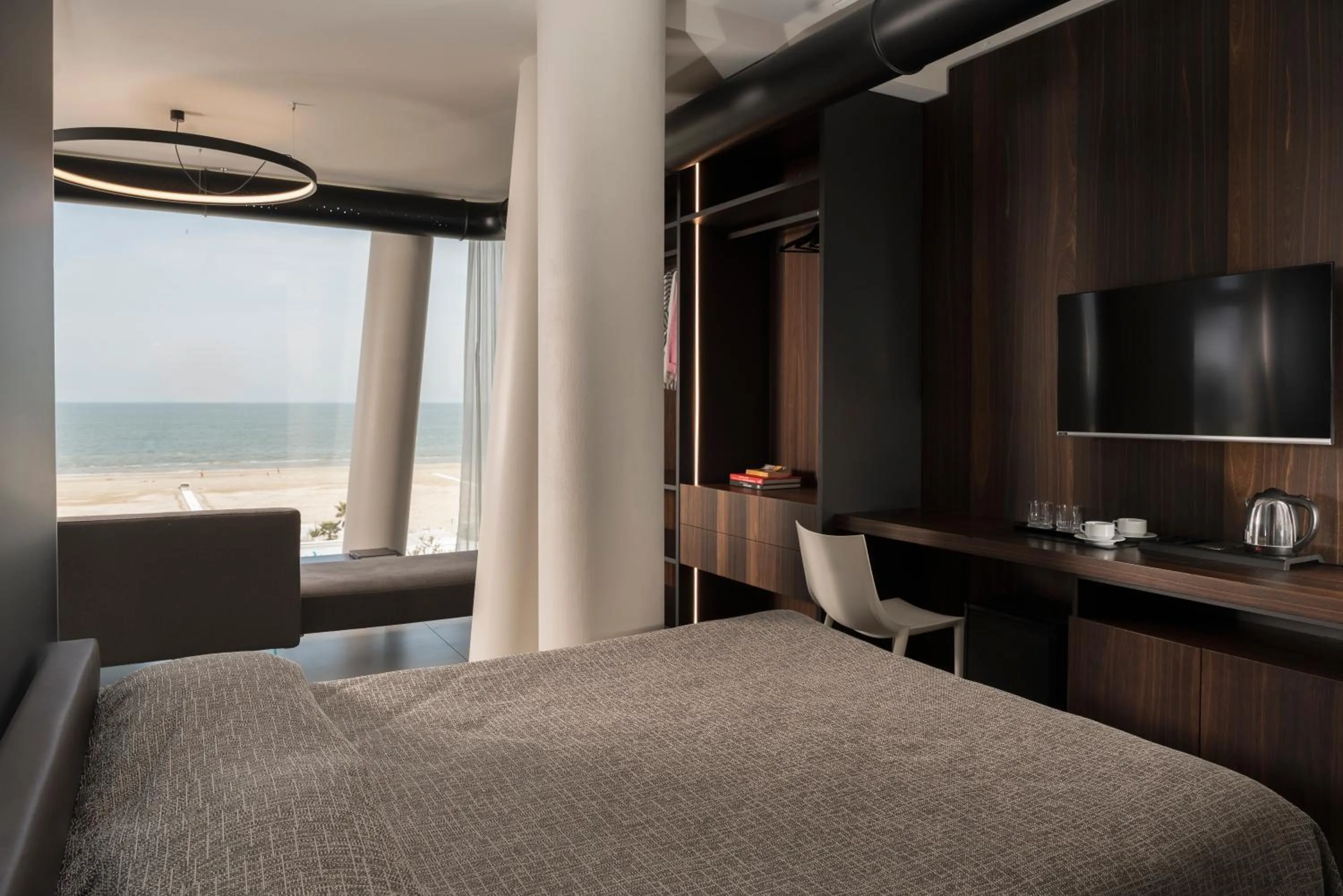 Bedroom, Bed in Hotel Commodore