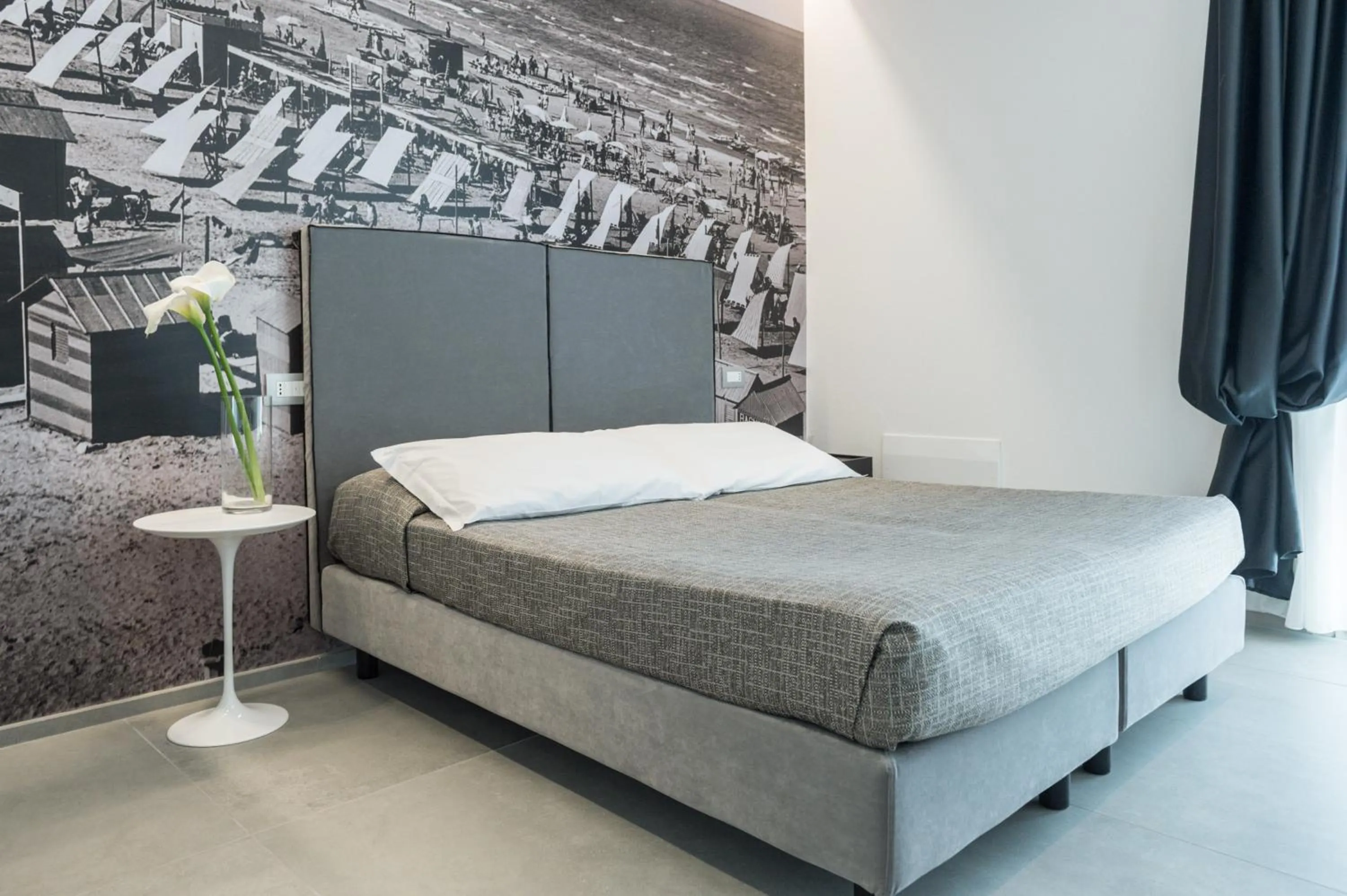 Bedroom, Bed in Hotel Commodore