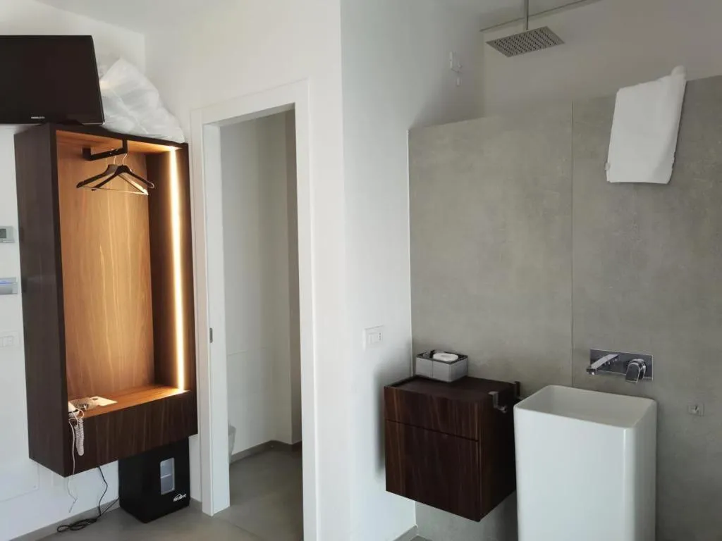 Bathroom in Hotel Commodore