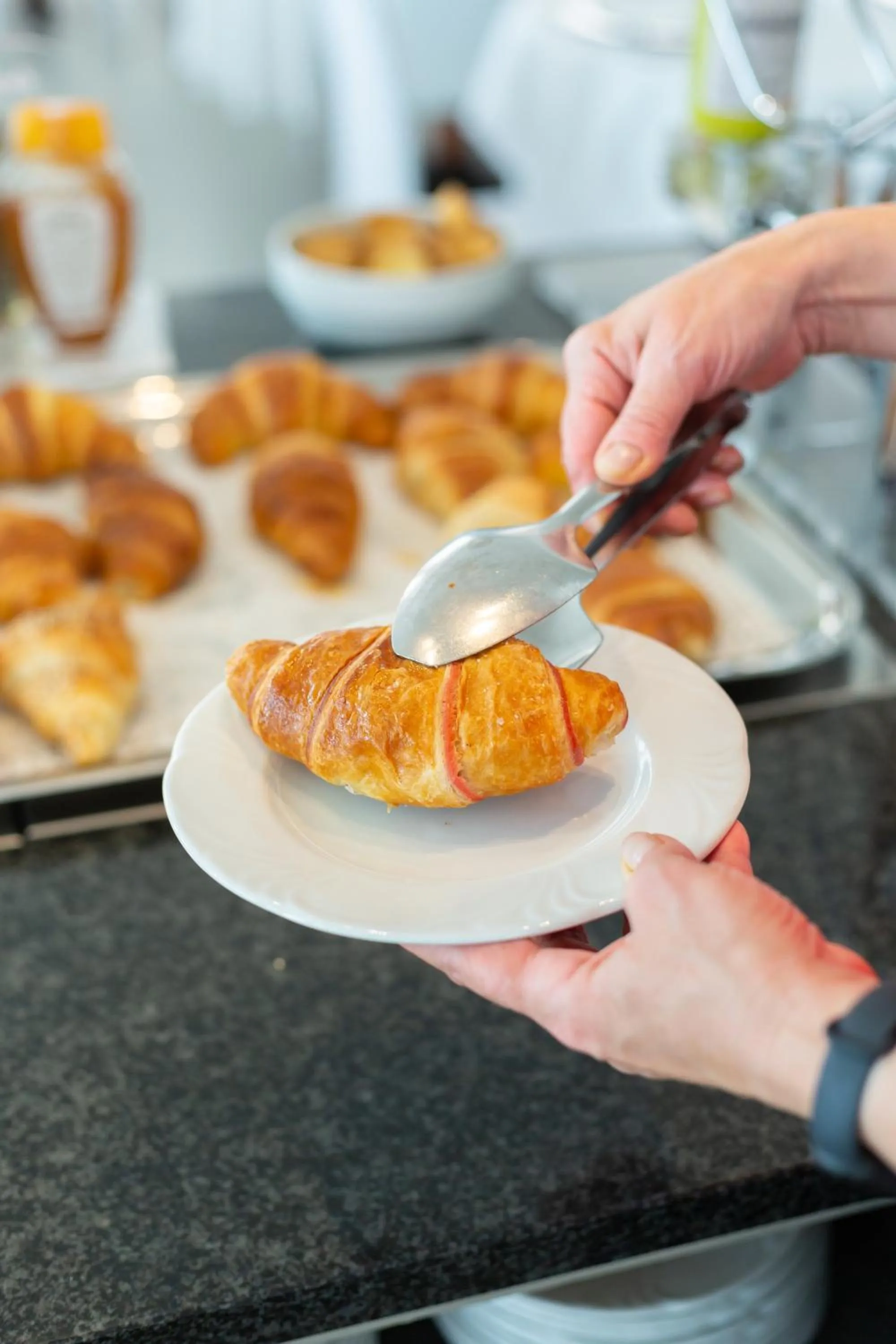 Breakfast in Hotel Commodore