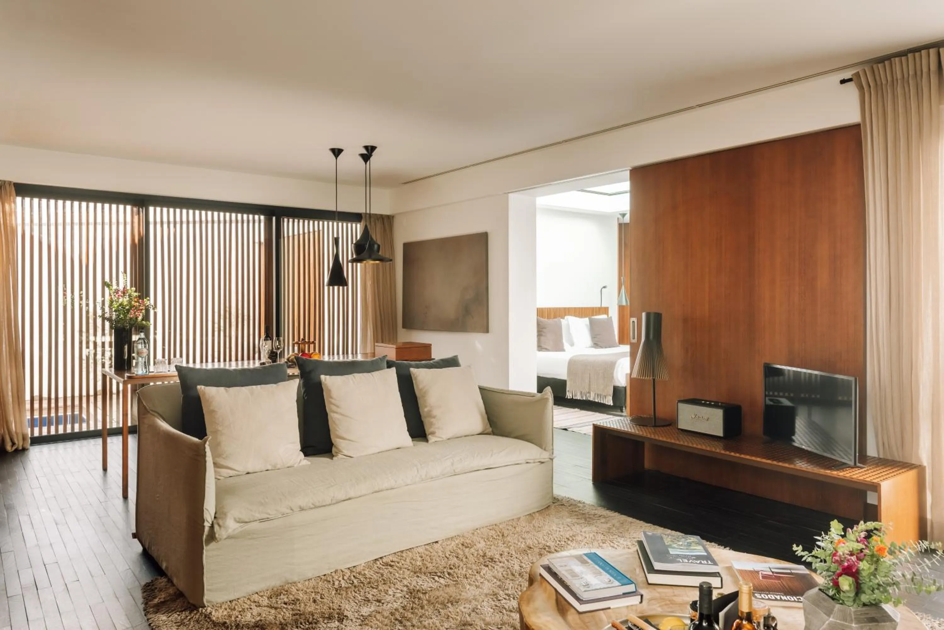 Living room, Bed in L'AND Vineyards - Relais & Châteaux