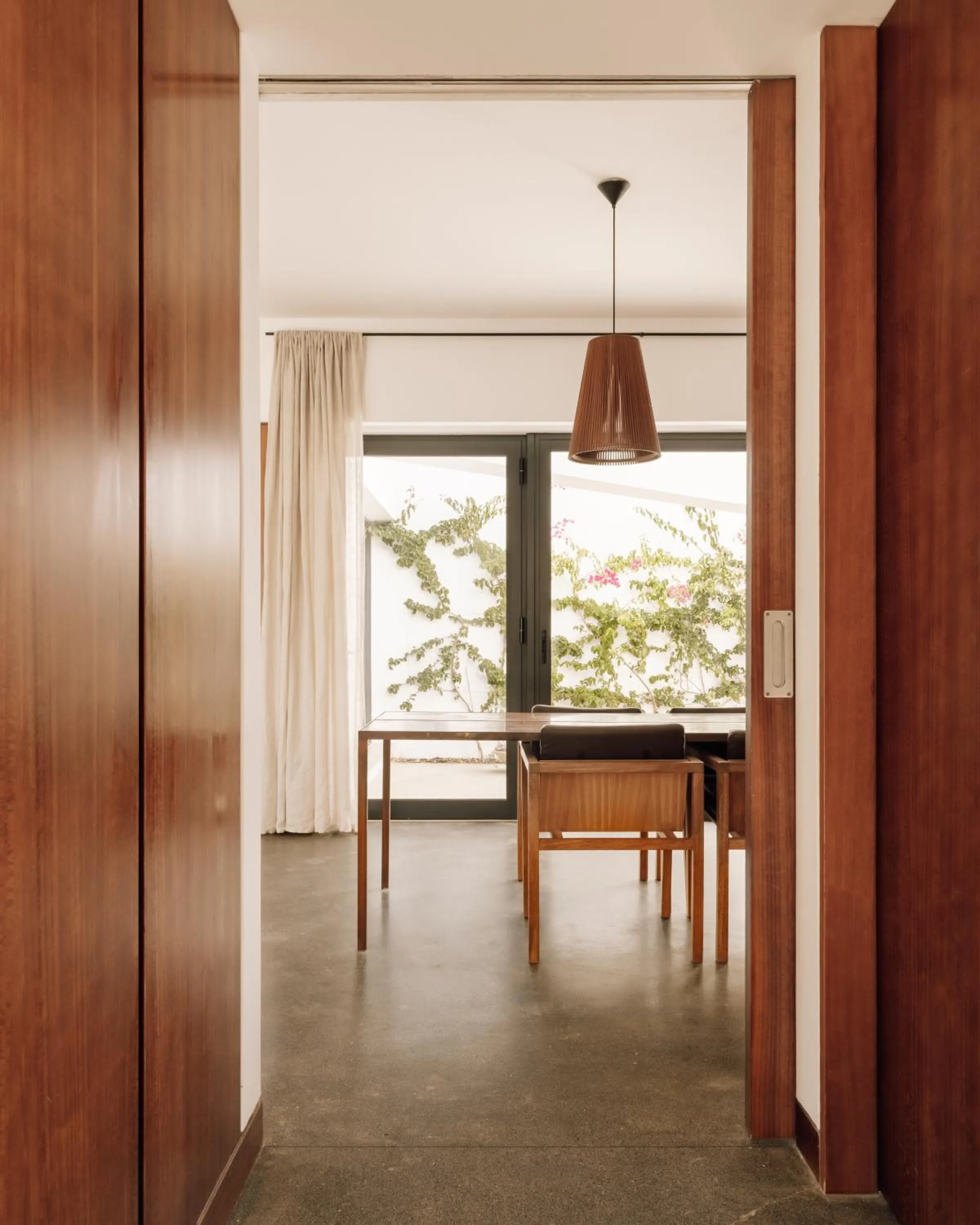 Dining area in L'AND Vineyards - Relais & Châteaux