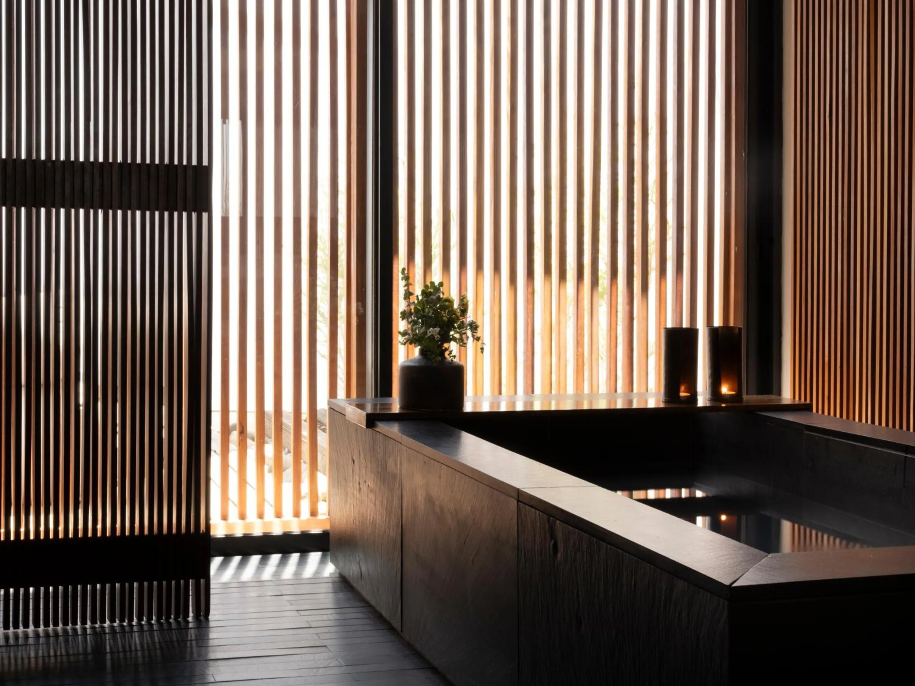 Bath in L'AND Vineyards - Relais & Châteaux