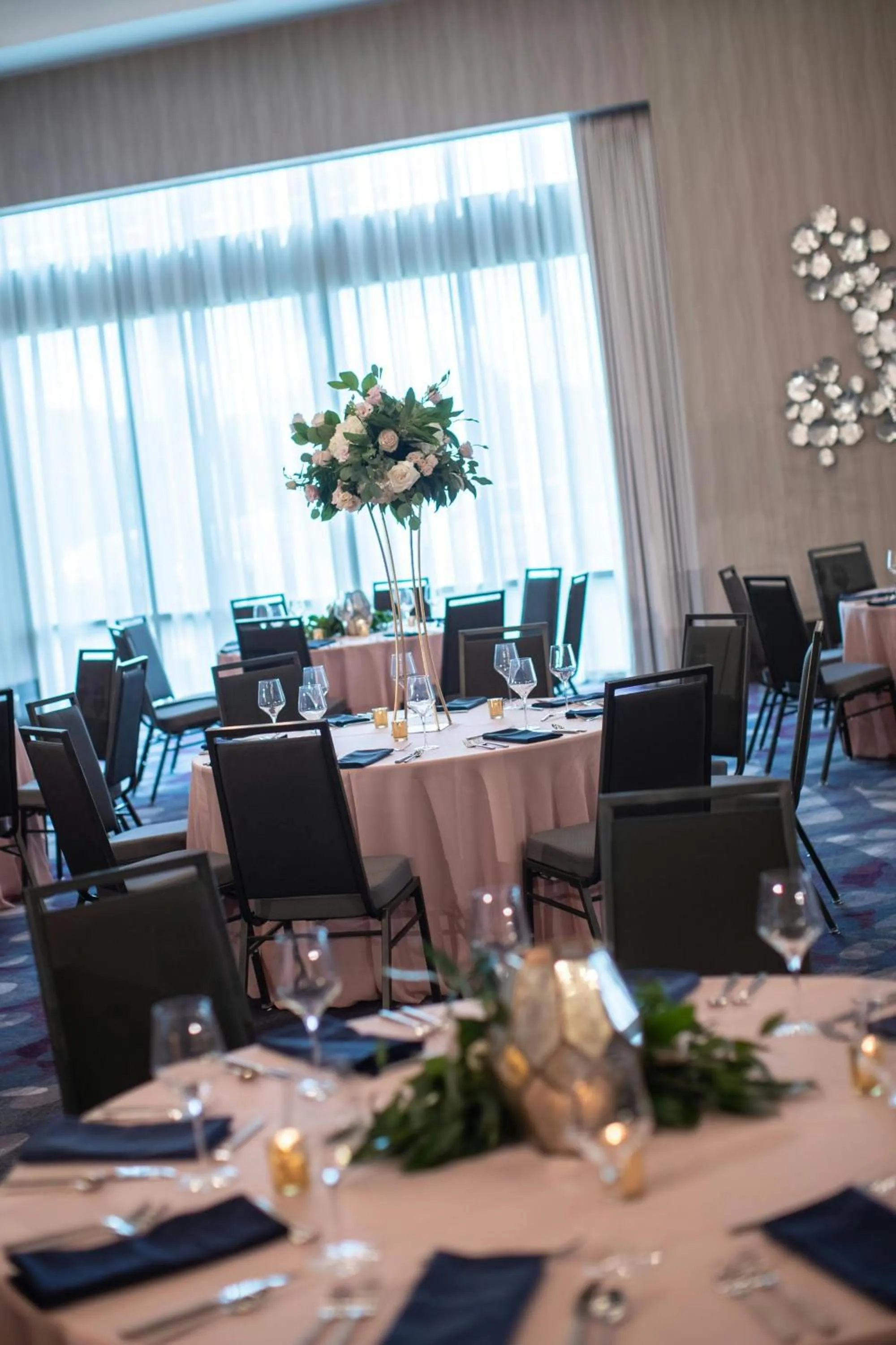 Lobby or reception in Renaissance Columbus Westerville-Polaris Hotel