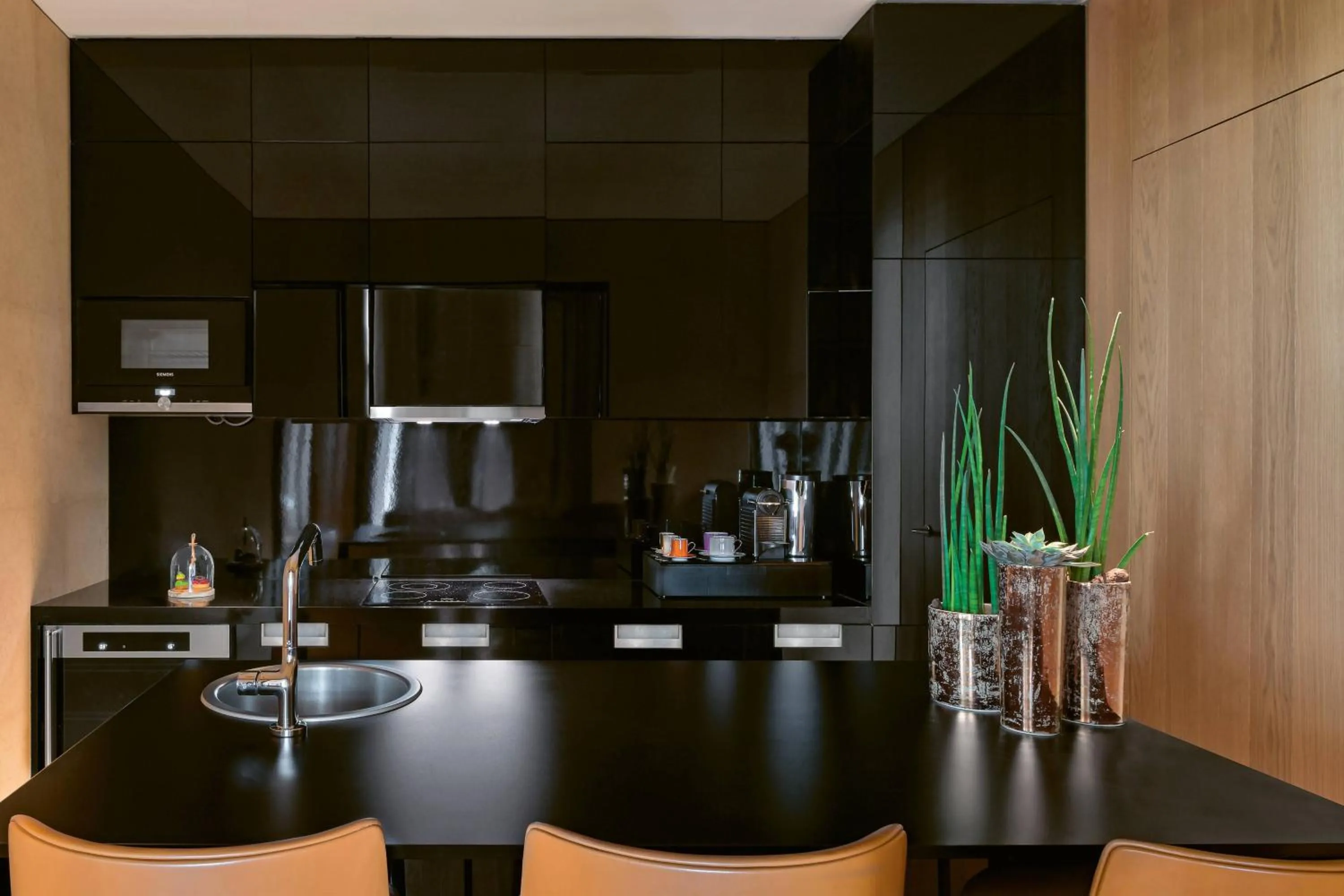 Kitchen or kitchenette in Bvlgari Resort Dubai