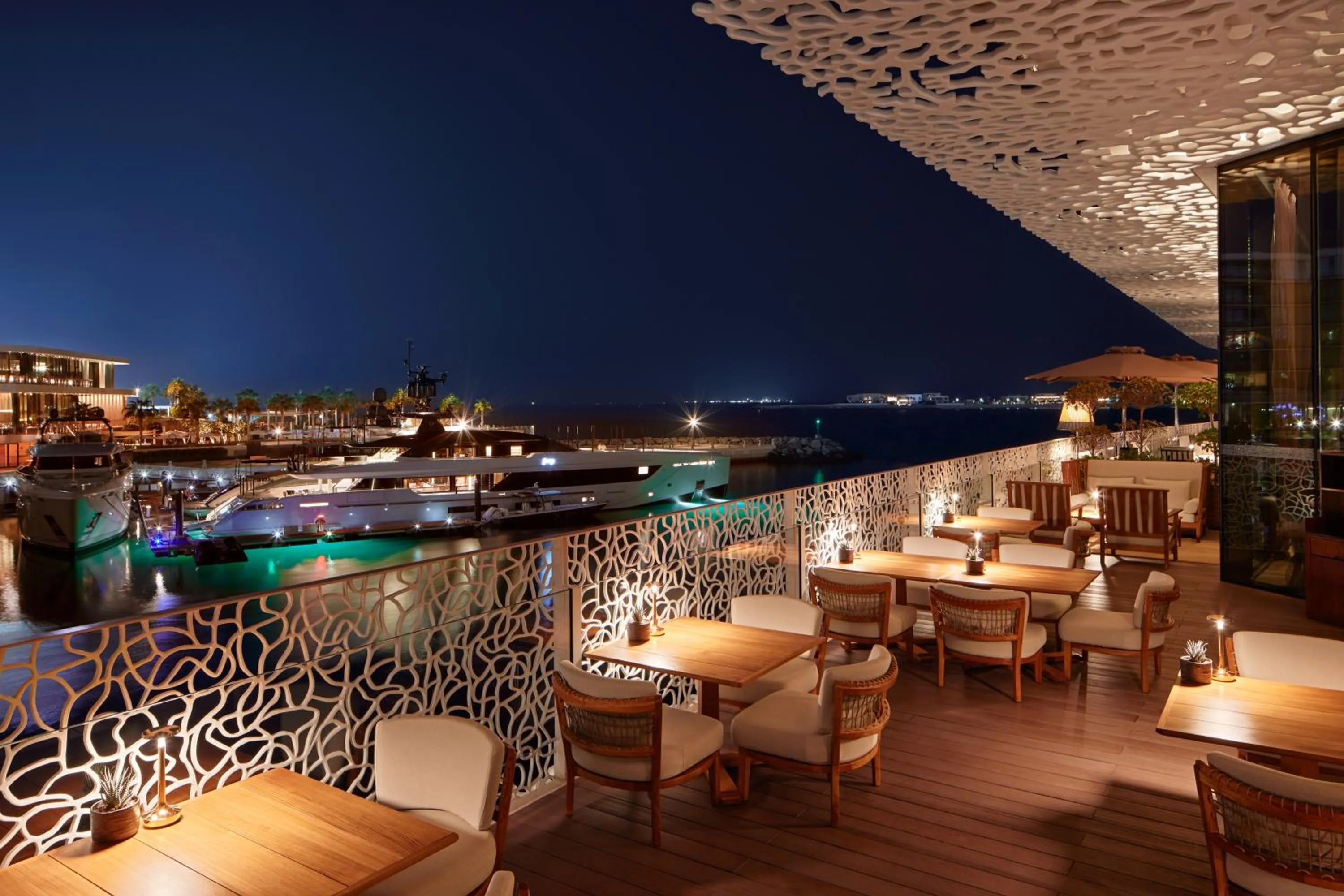 Restaurant/places to eat in Bvlgari Resort Dubai