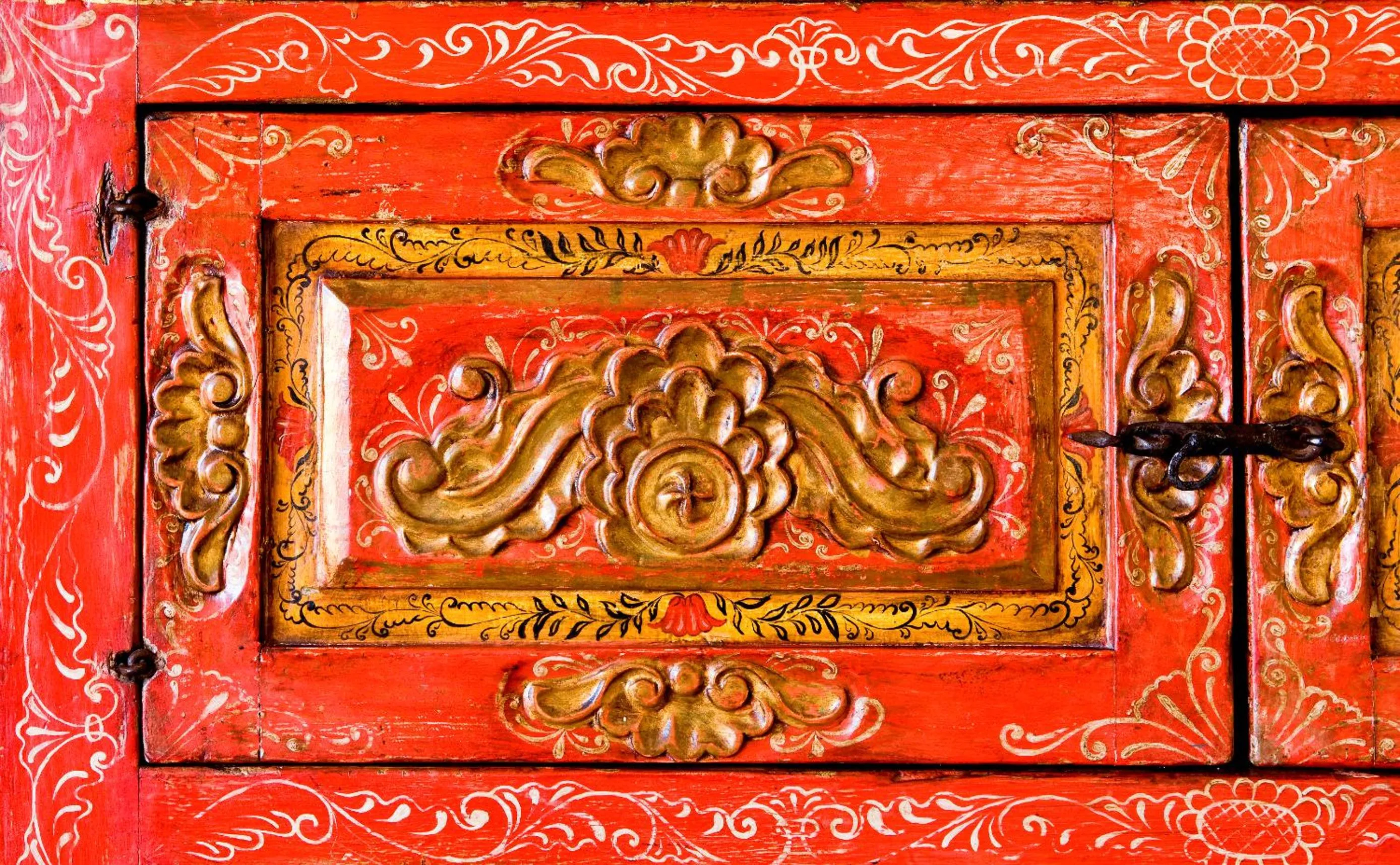 Decorative detail in Hotel Santa Cruz Plaza