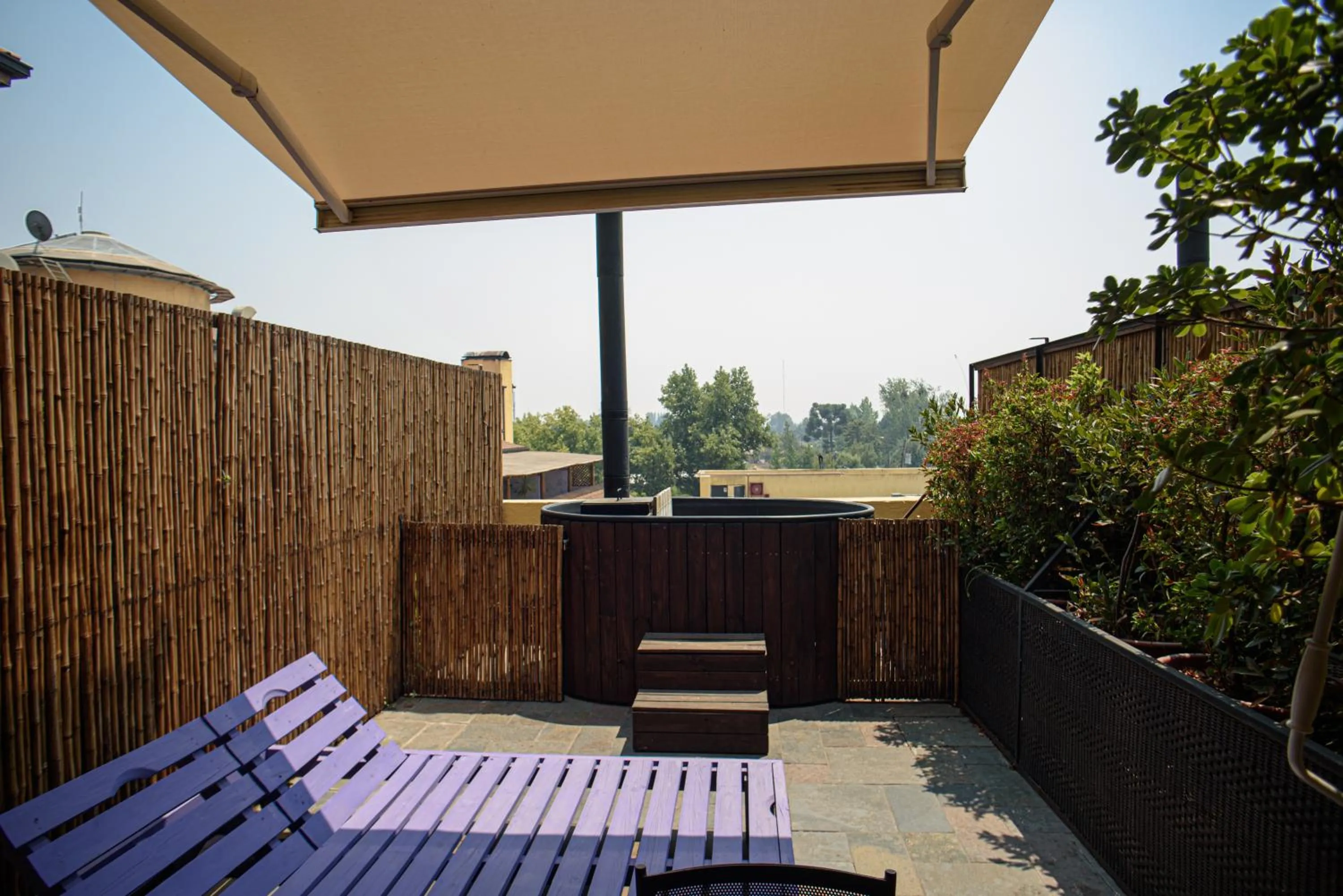 Hot Tub in Hotel Santa Cruz Plaza