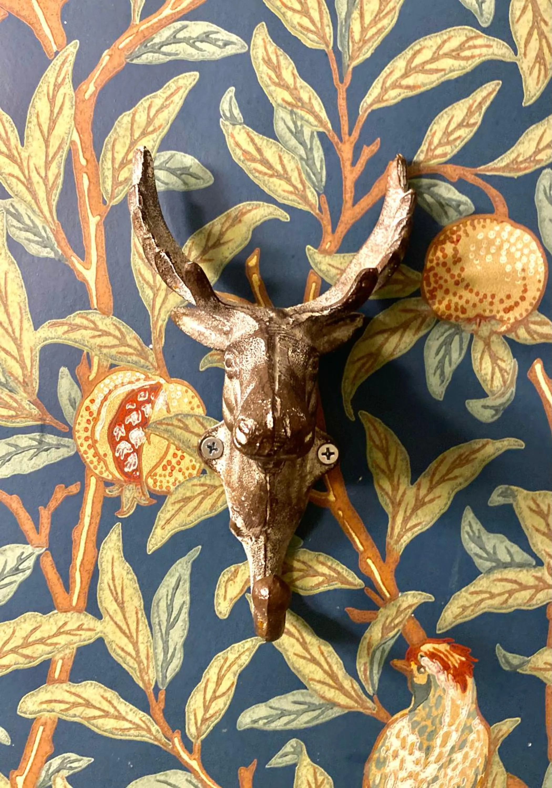 Decorative detail in Lilla Brunn