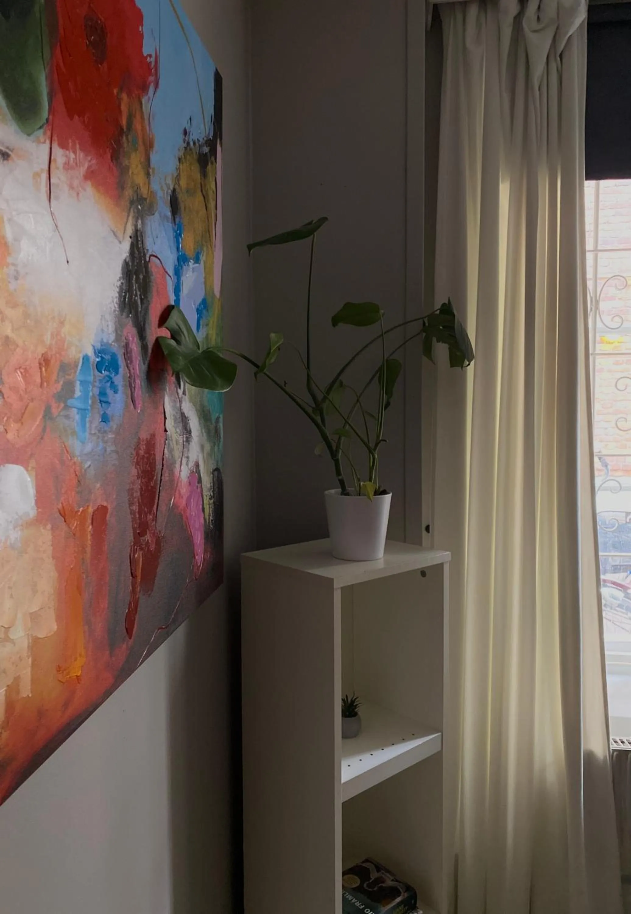 Decorative detail in Lilla Brunn