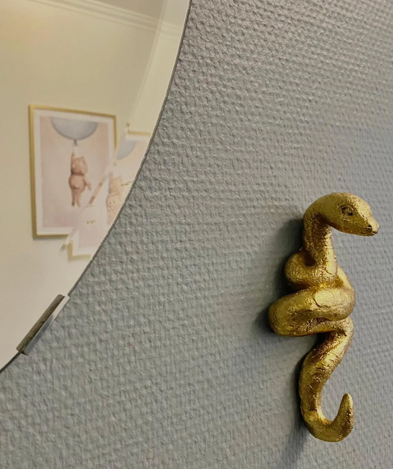 Decorative detail in Lilla Brunn