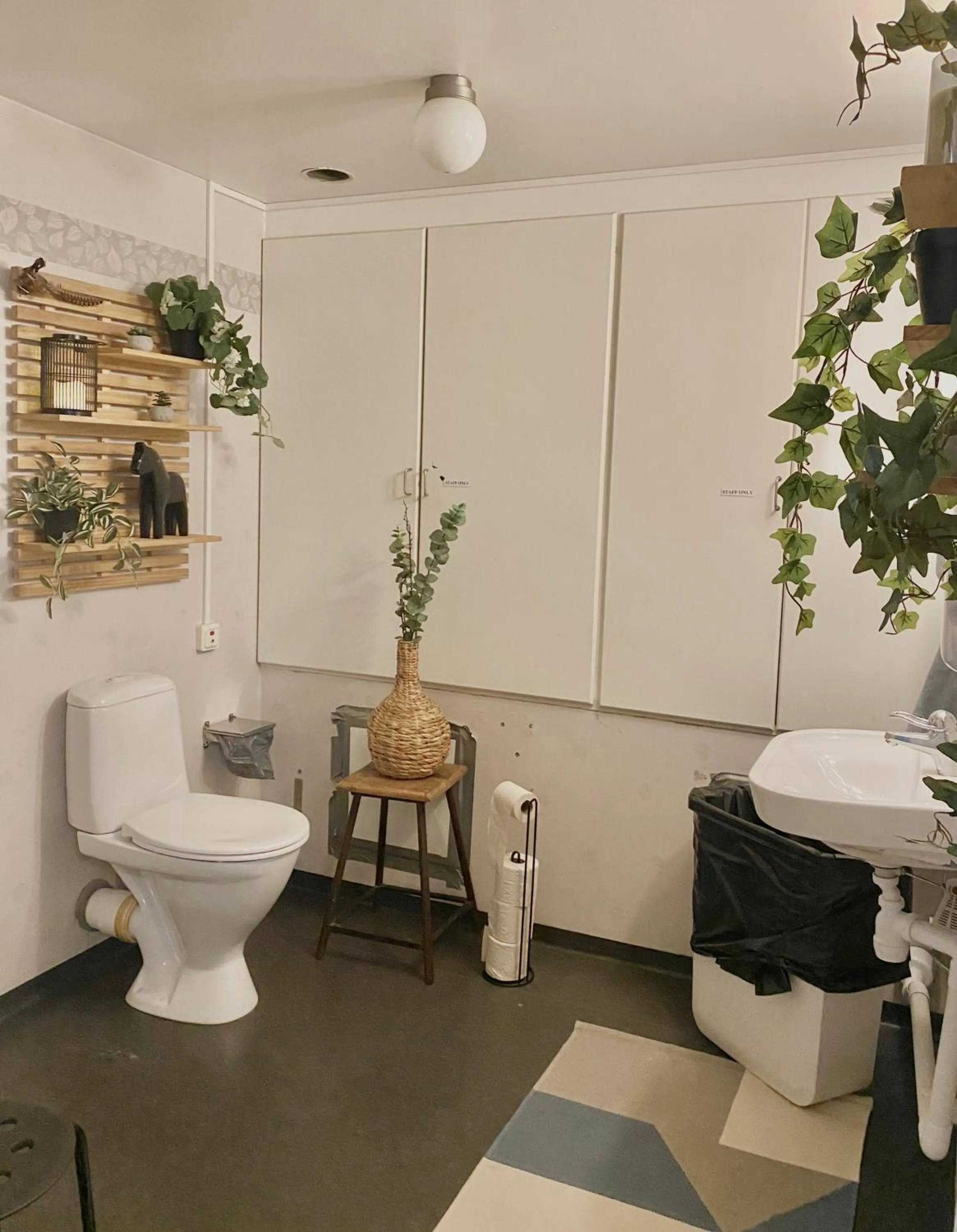 Toilet in Lilla Brunn