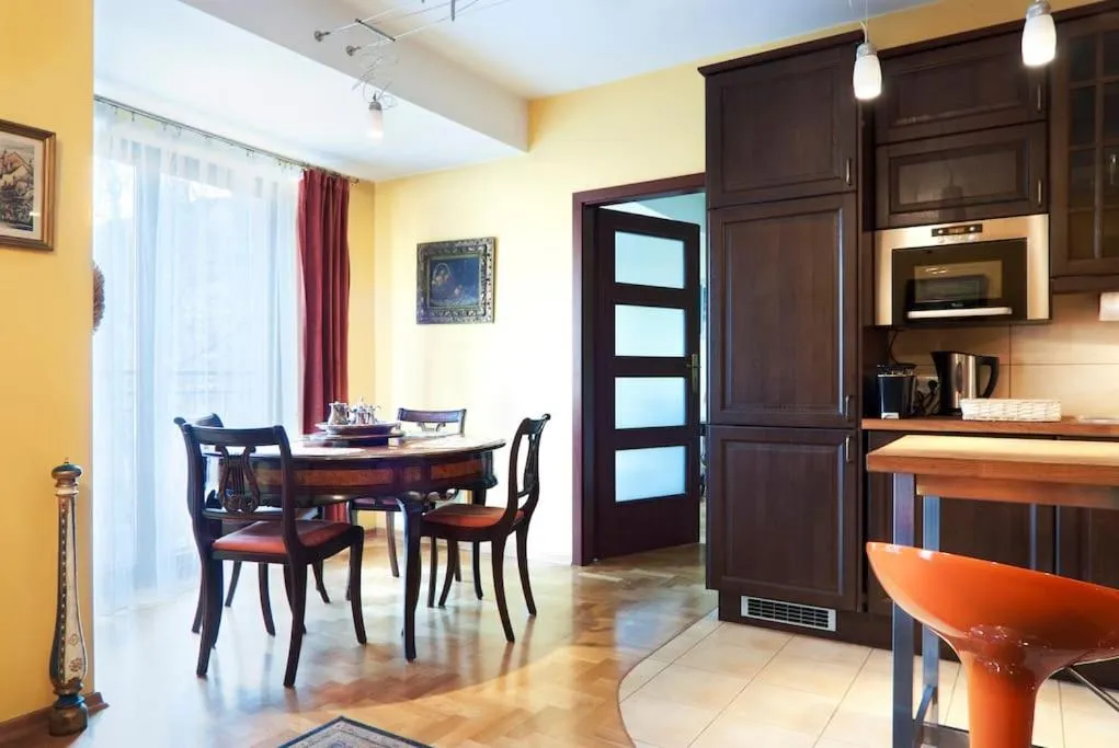 Dining area in Trinity Apartment