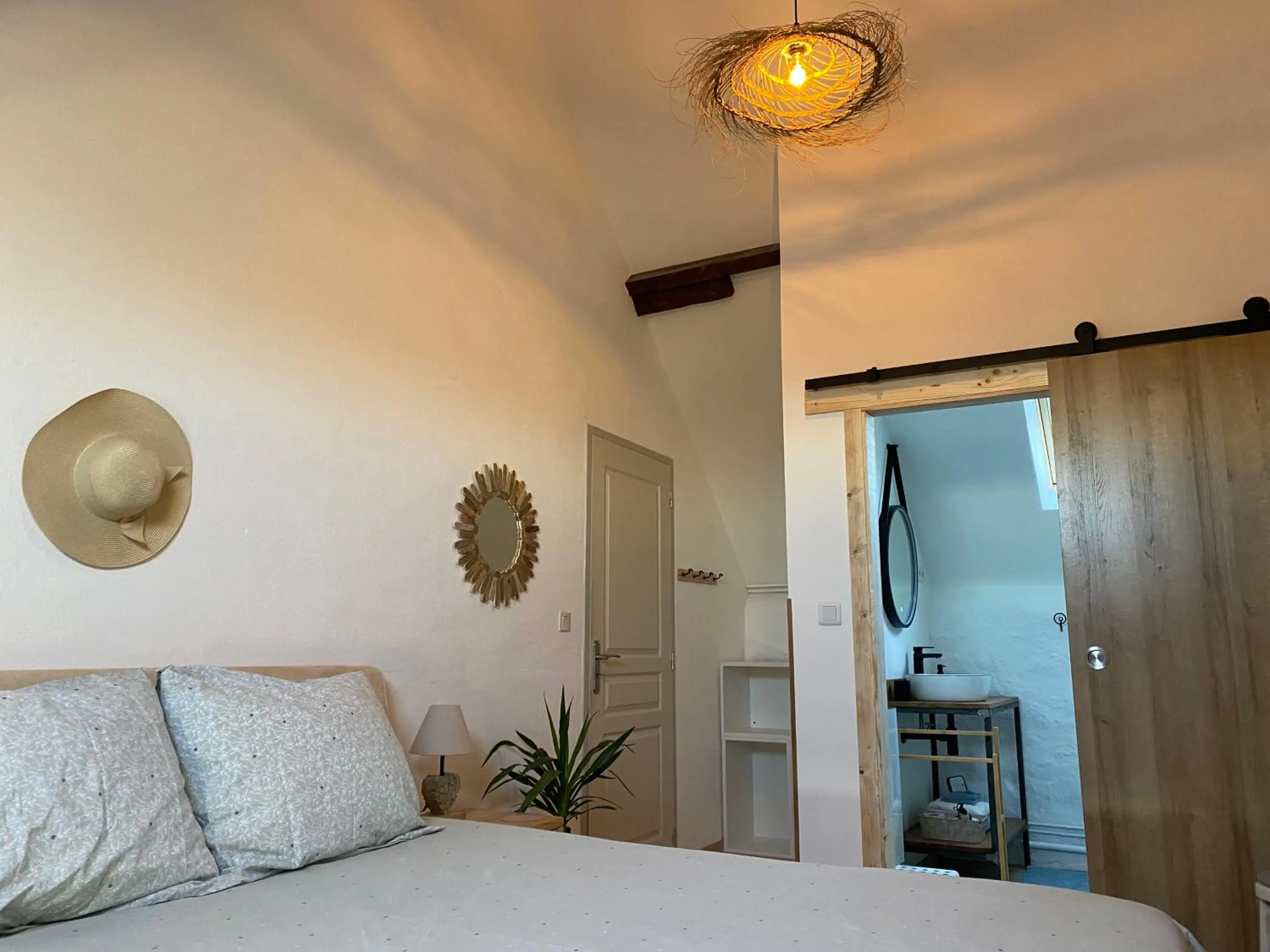 Bedroom, Bed in Chambres d'Hôtes Maison Balady