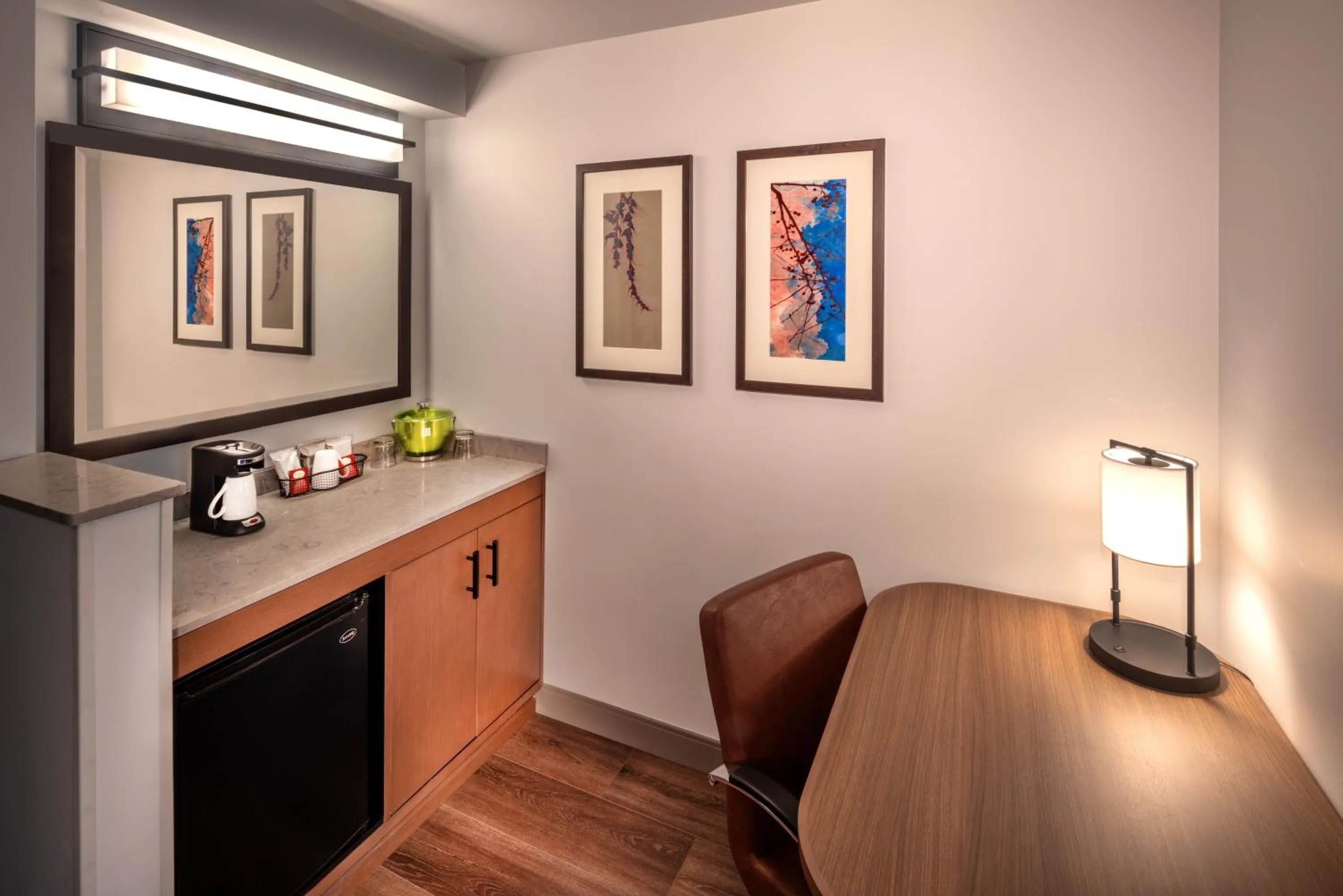 Coffee/tea facilities in Hyatt Place Seattle Downtown