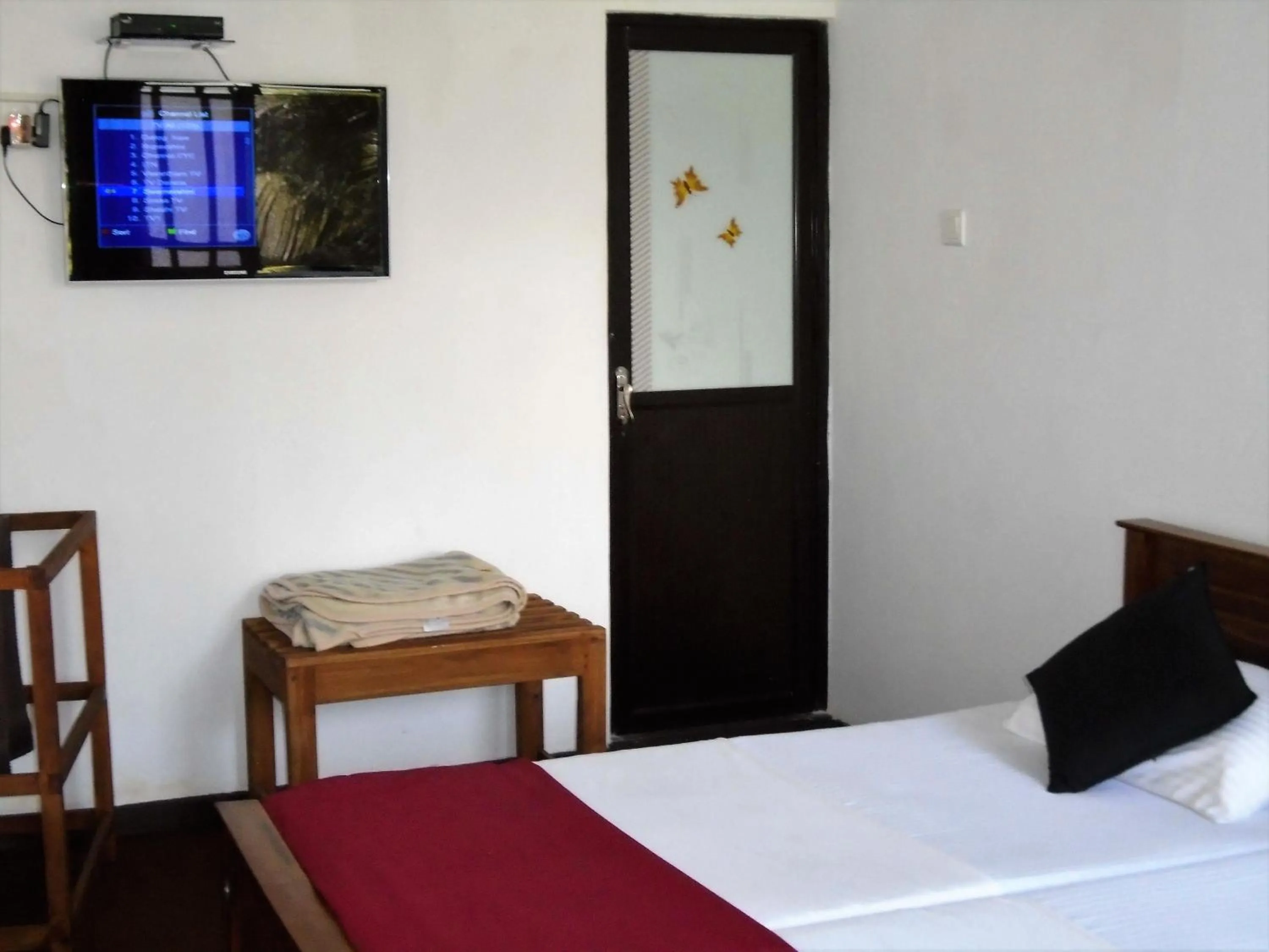 Bed in Kandy Mountain Cottage