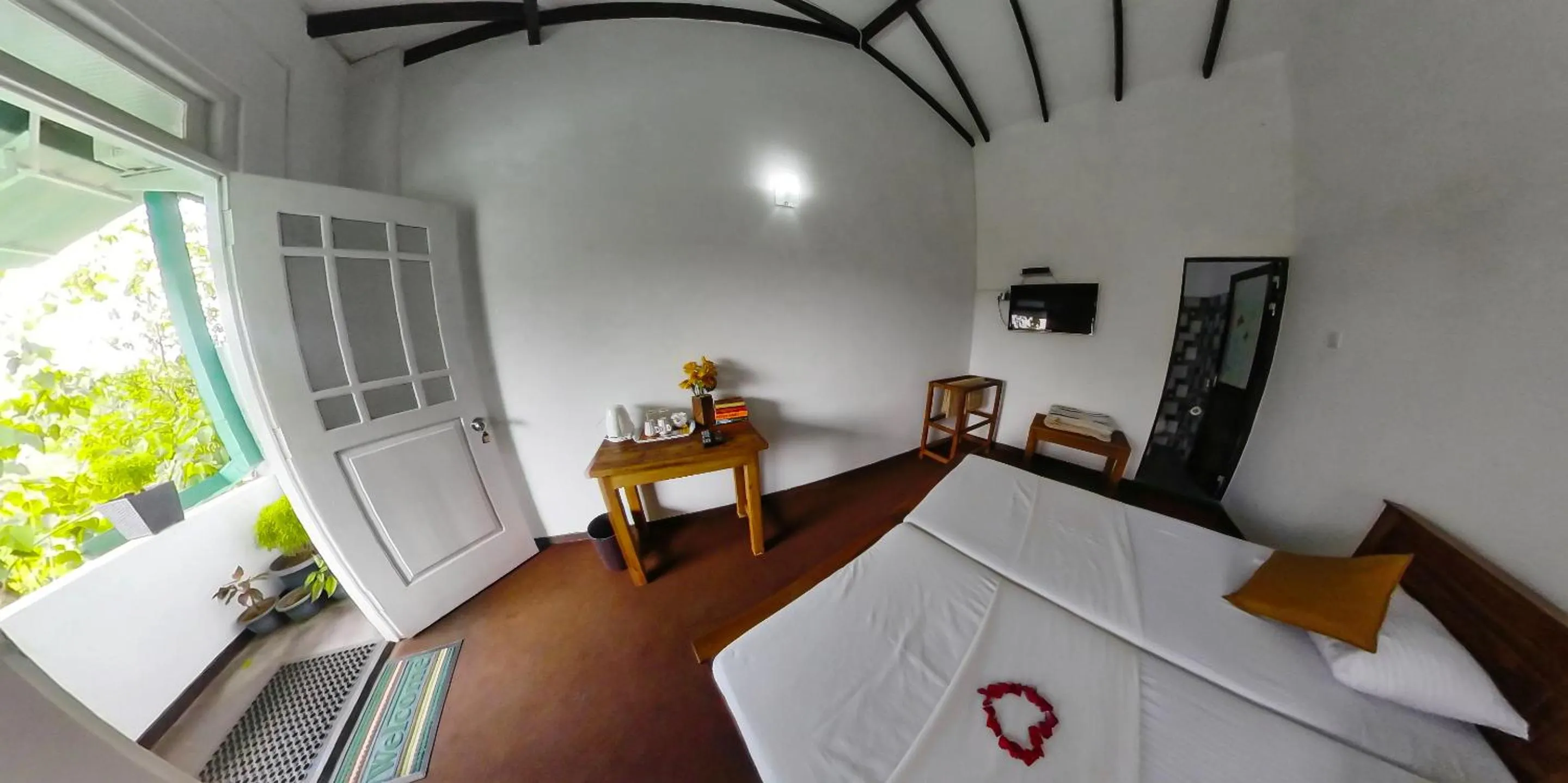 Bed in Kandy Mountain Cottage