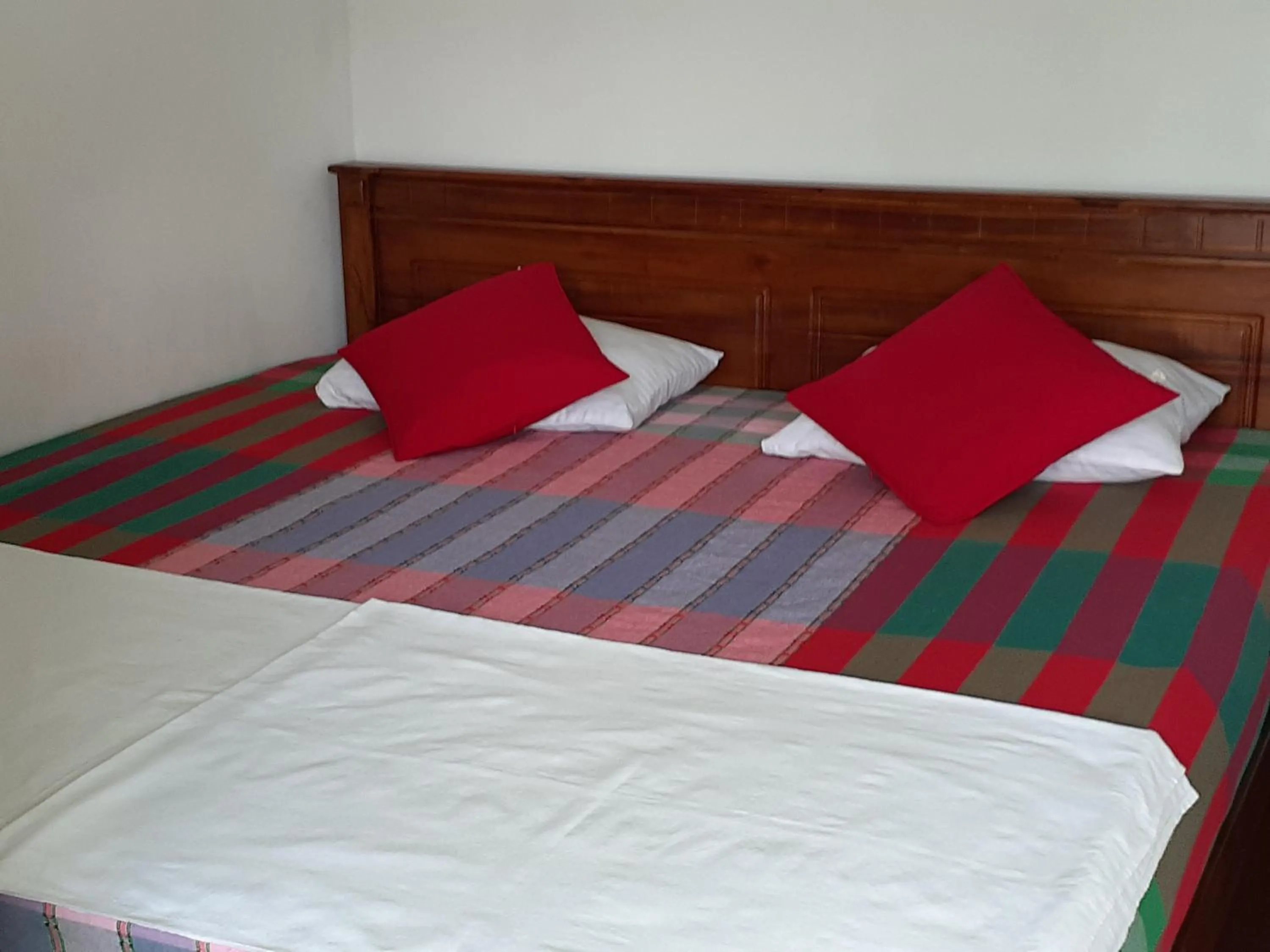 Bed in Kandy Mountain Cottage