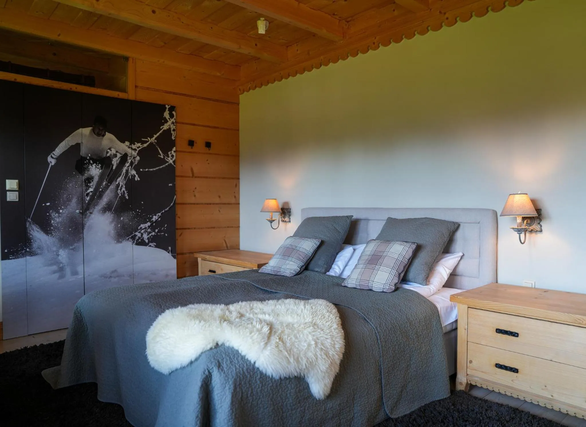 Bed in Villa Miodula- zwierzęta akceptowane bezpłatnie, bezpośredni widok na góry, parking w cenie!