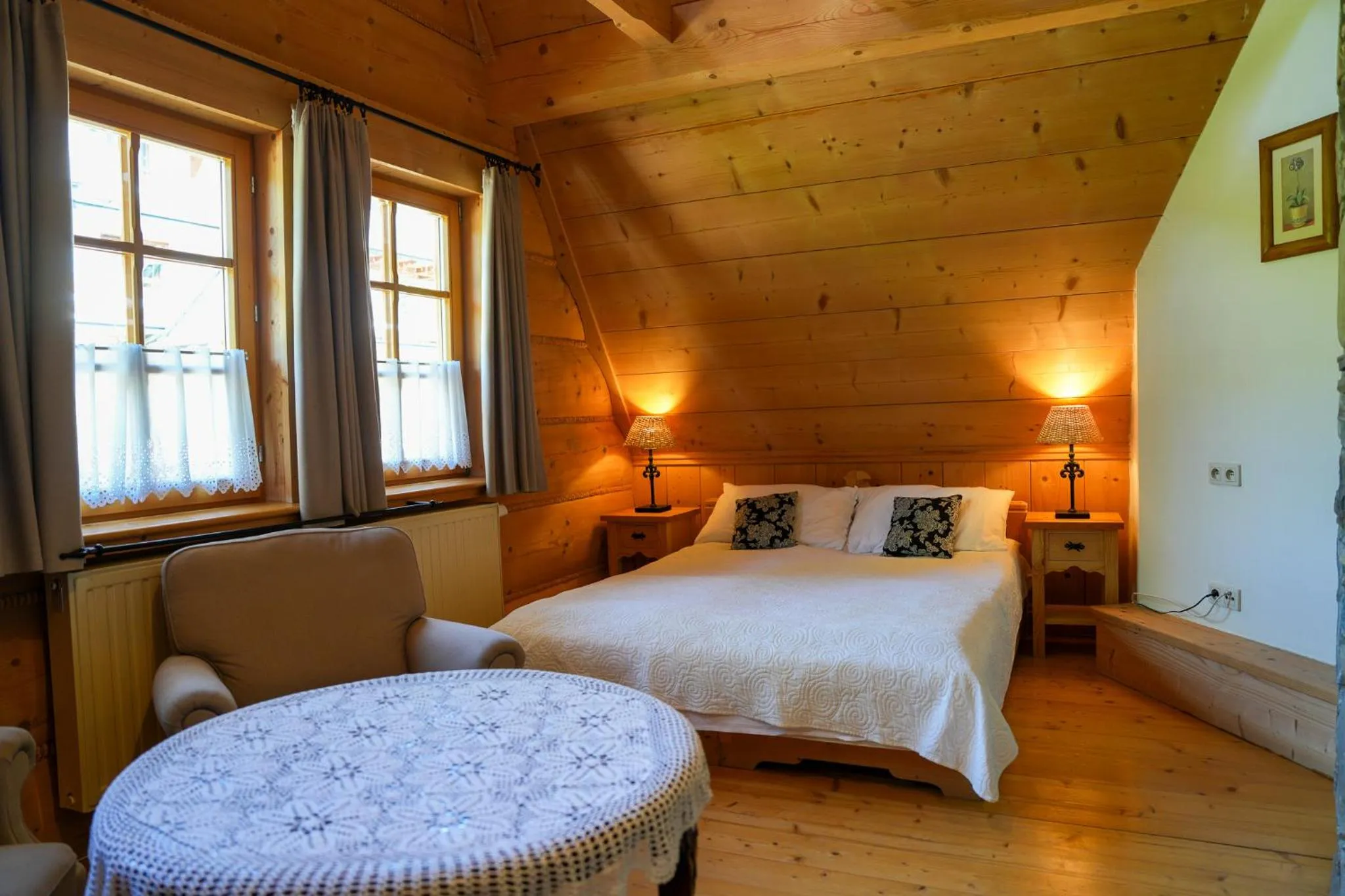 Bed in Villa Miodula- zwierzęta akceptowane bezpłatnie, bezpośredni widok na góry, parking w cenie!