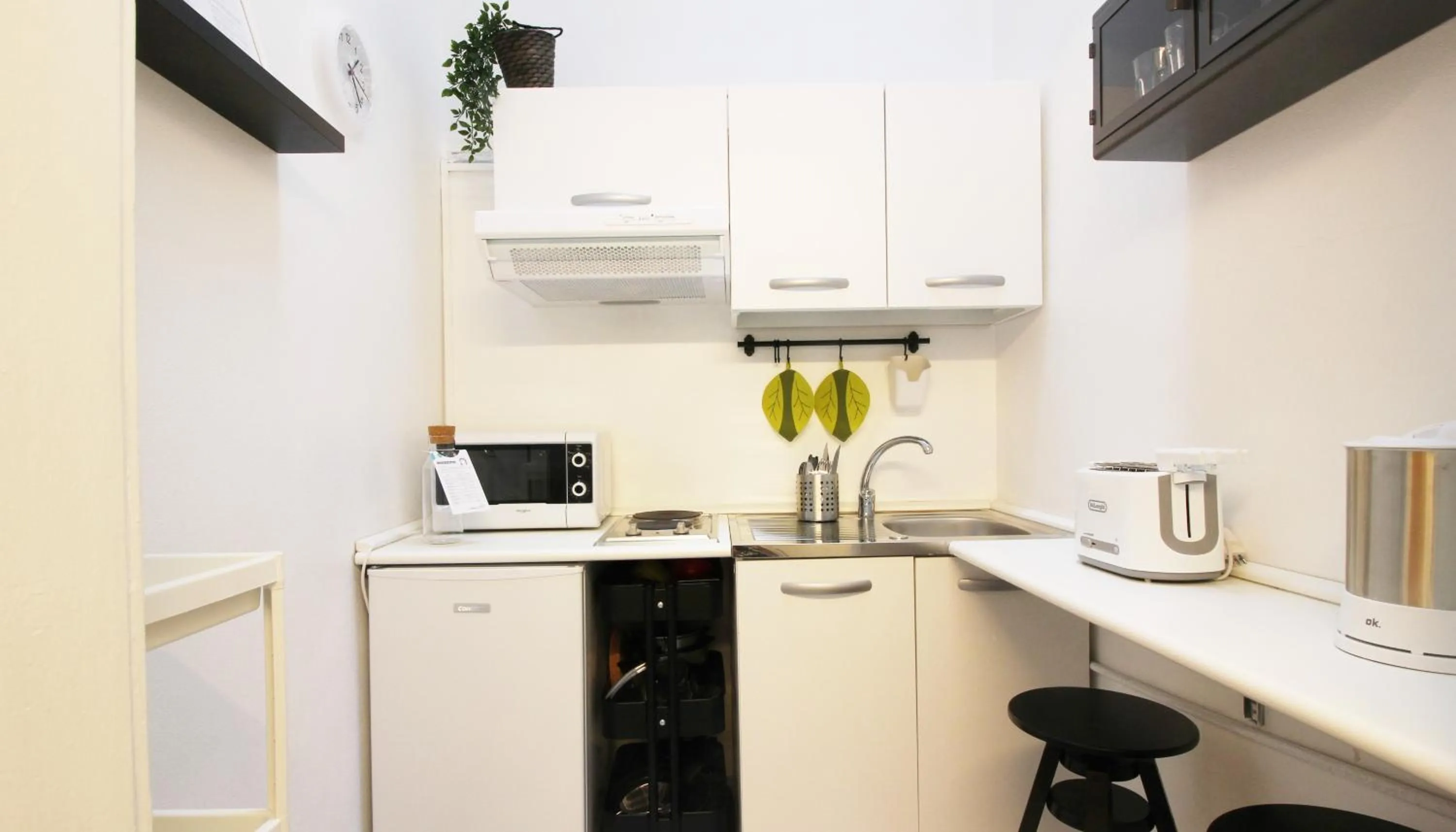 Kitchen or kitchenette in Italianway Easy - San Pietro all'Orto 3