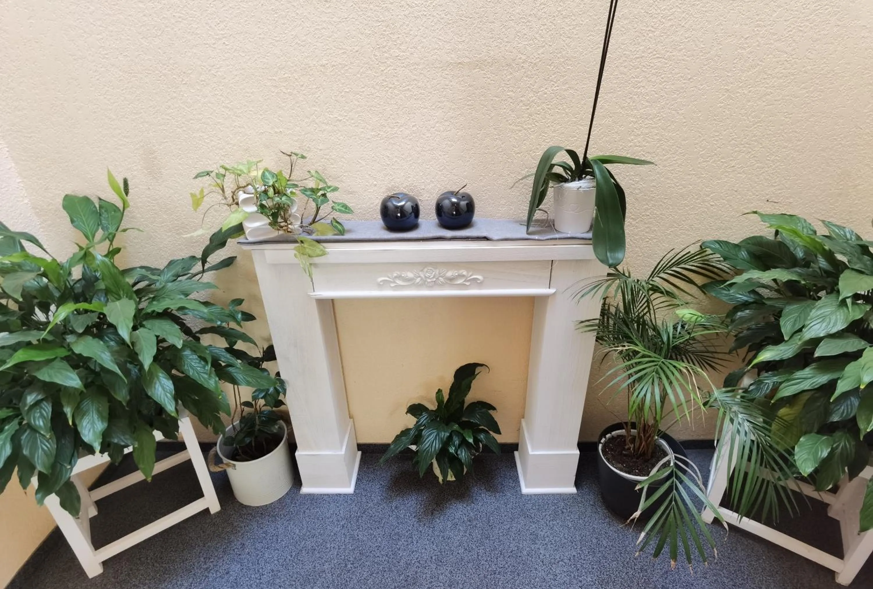 Decorative detail in Quick Palace Epinal