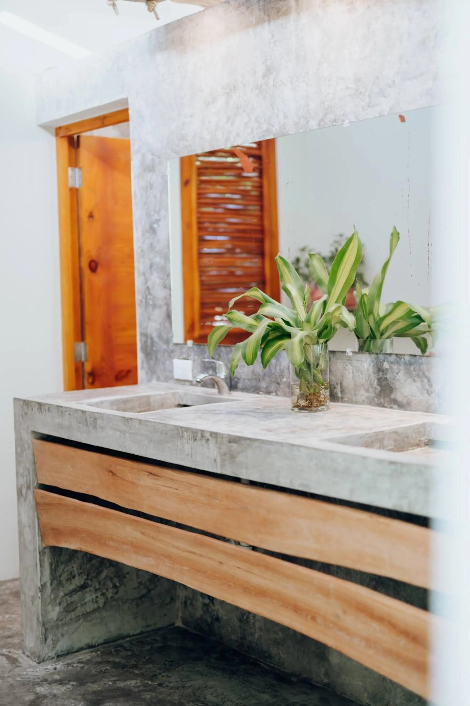 Open Air Bath in Residencia El Balatà