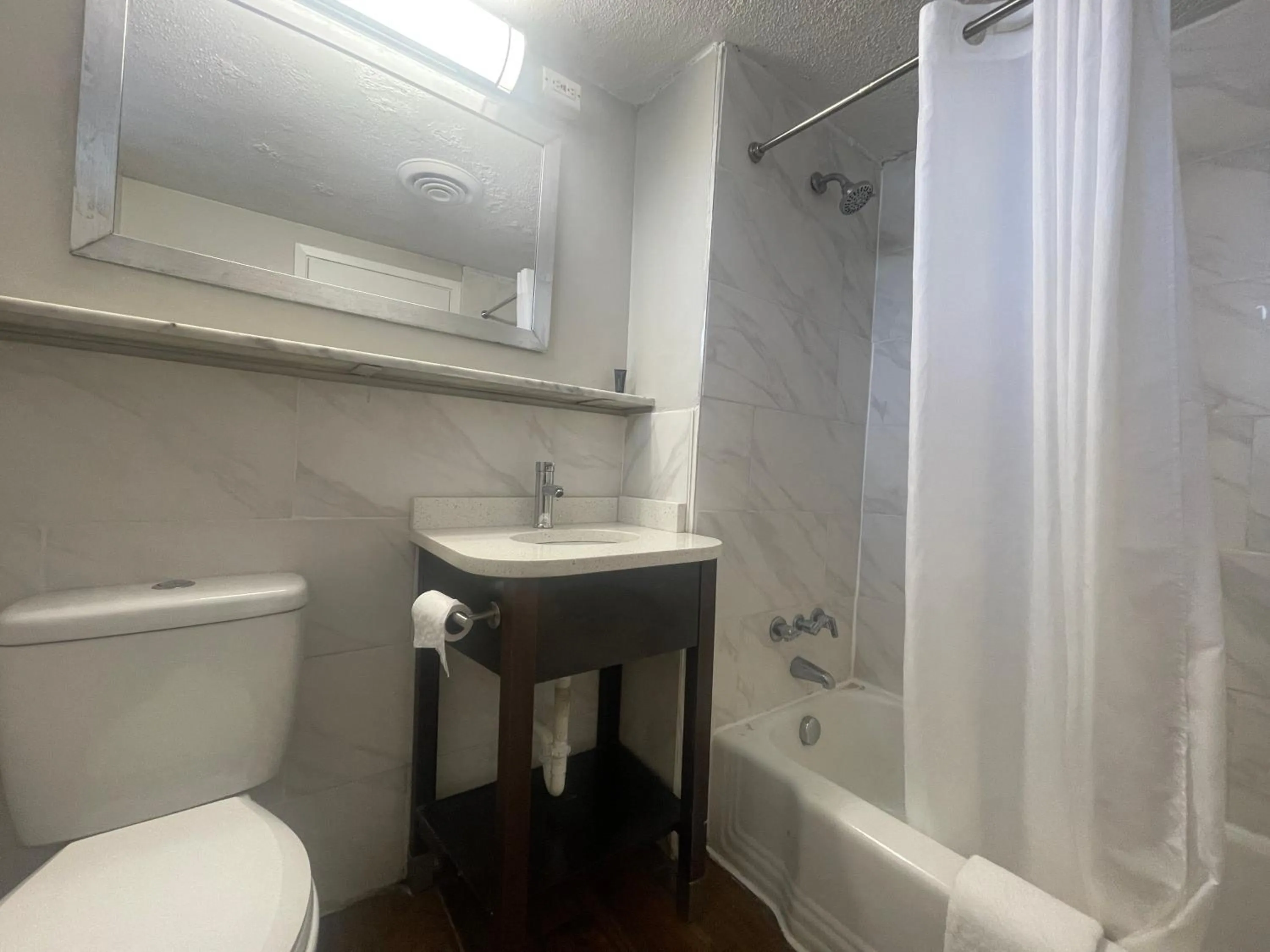 Bathroom in Motel 6 Norfolk, VA East Little Creek