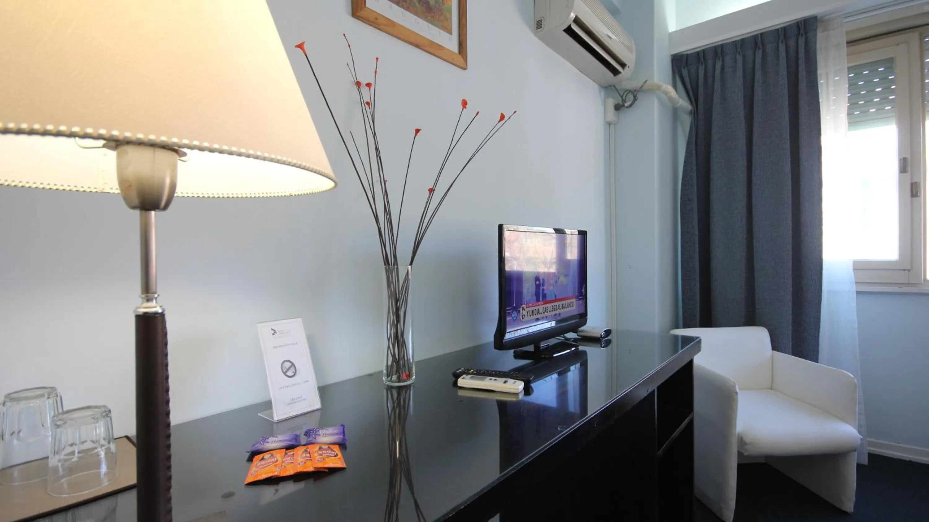 TV and multimedia in Hotel Libertador de Pinamar