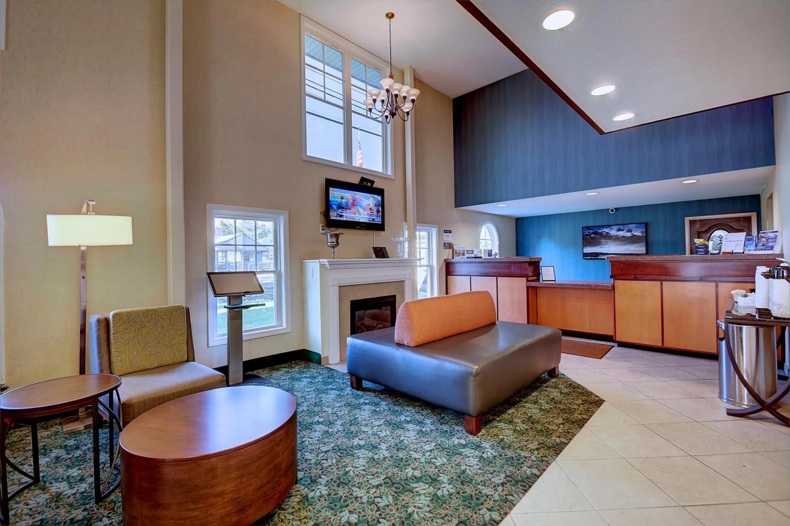 Lobby or reception in Best Western Plus, The Inn at Hampton