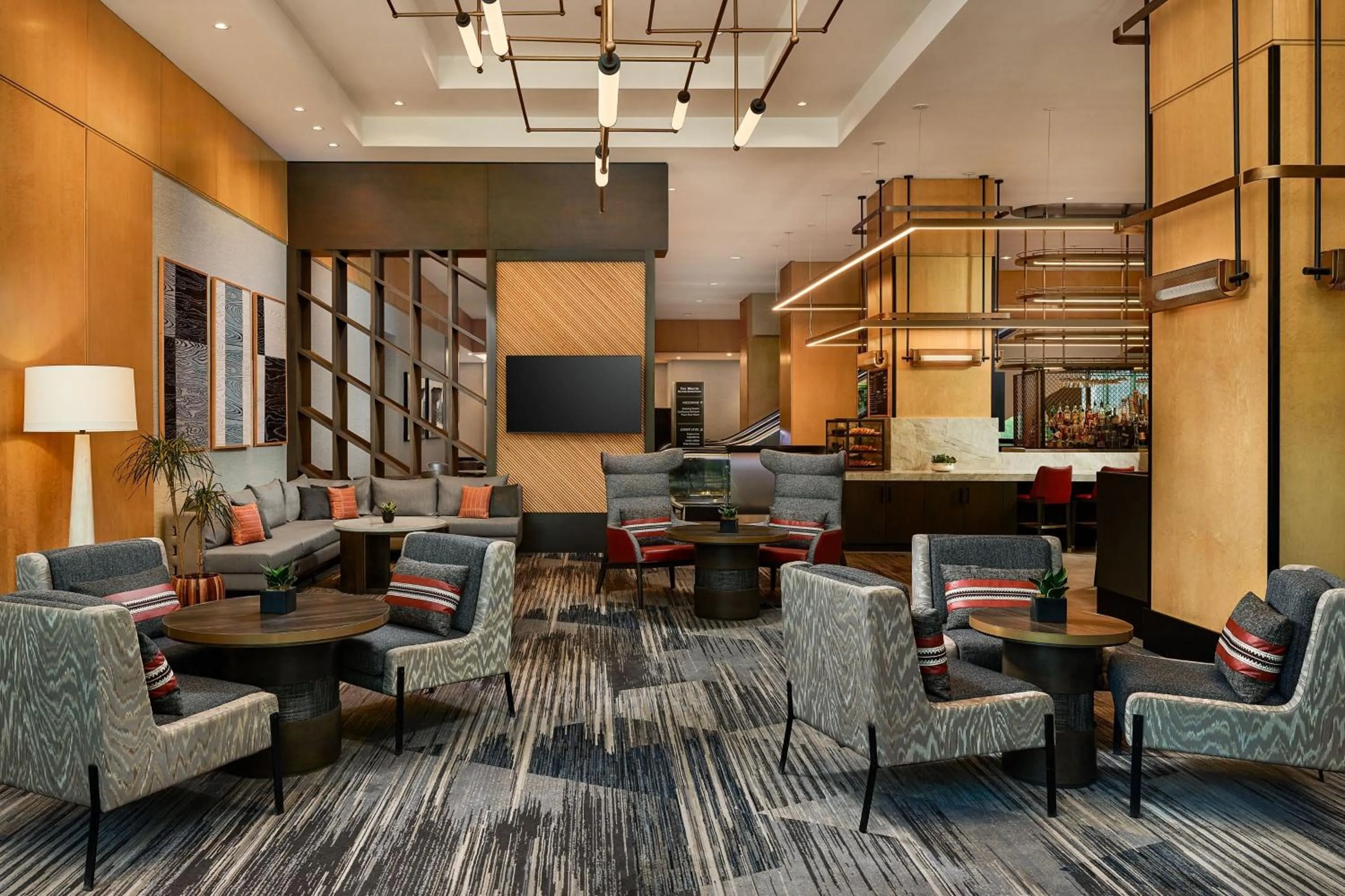 Lounge or bar in The Westin Denver Downtown