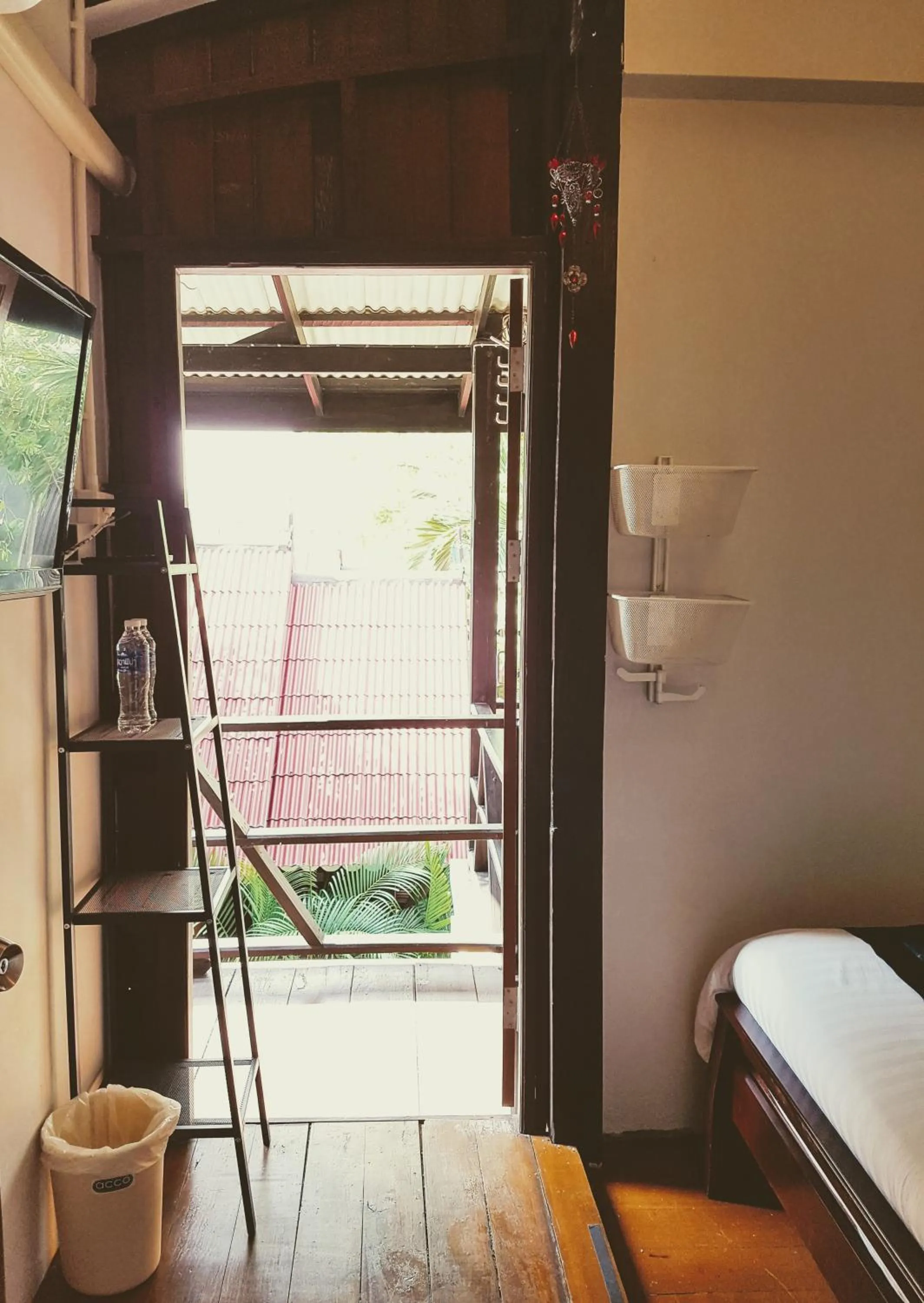 Balcony/Terrace, Bed in Niwas Ayutthaya