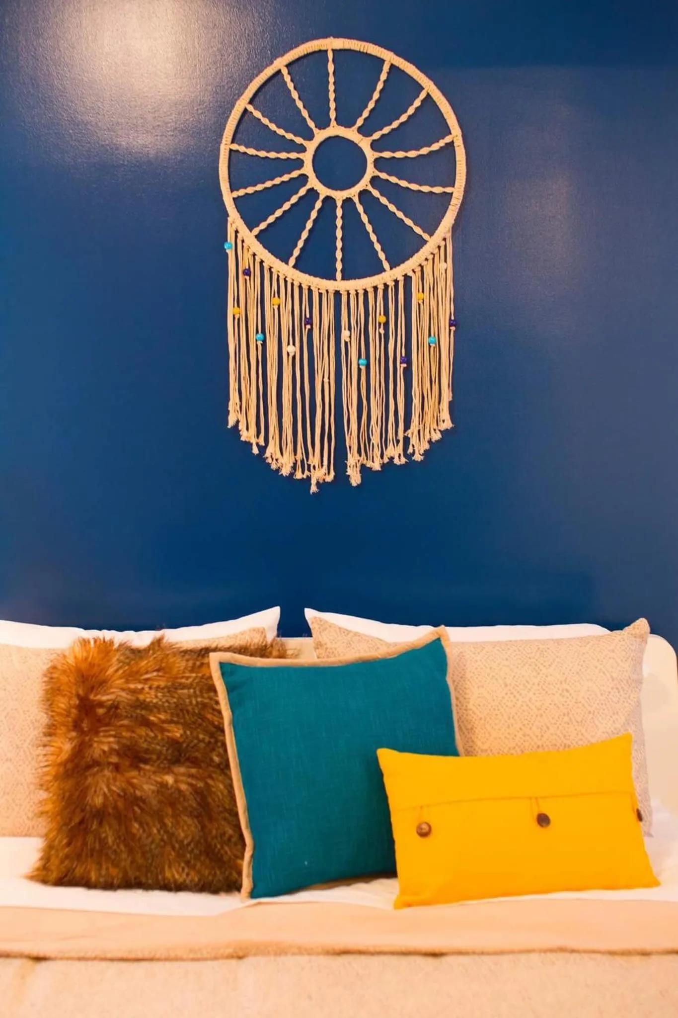 Decorative detail in Villa by the Water 23 beds 9 baths Pool billard Hot Tub 15 min Old Quebec