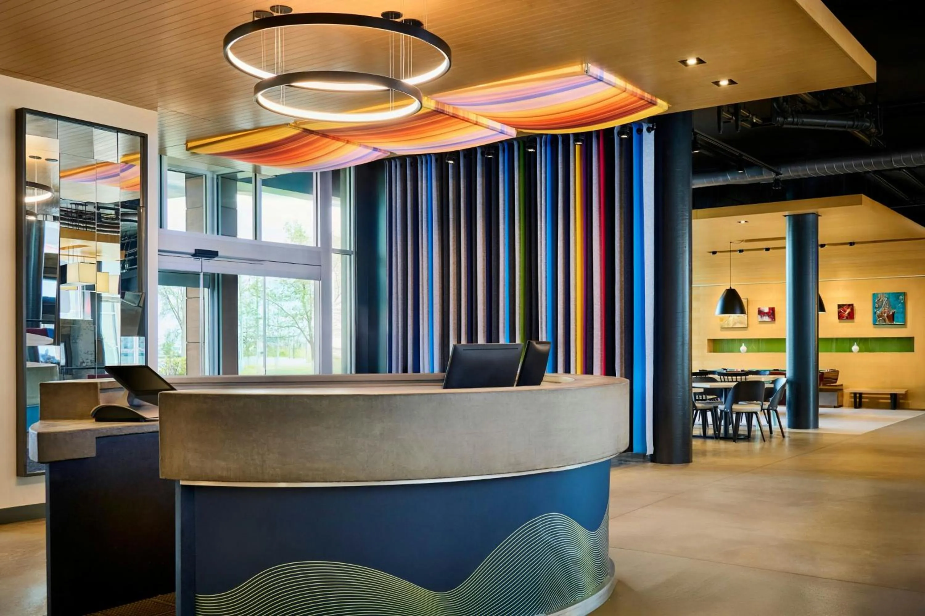 Lobby or reception in Aloft Montreal Airport