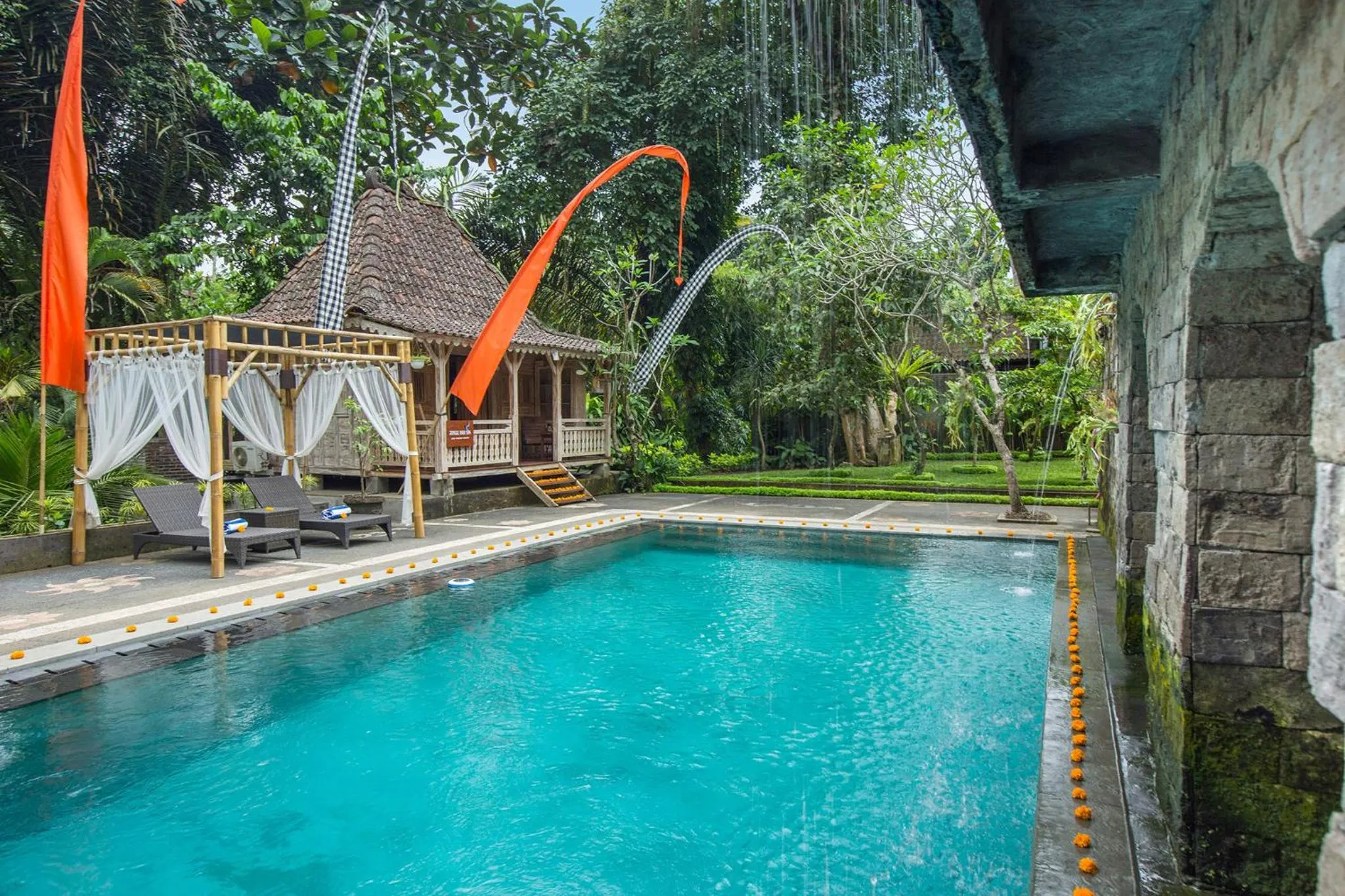 Garden in Alas Petulu Villa Resort and Spa