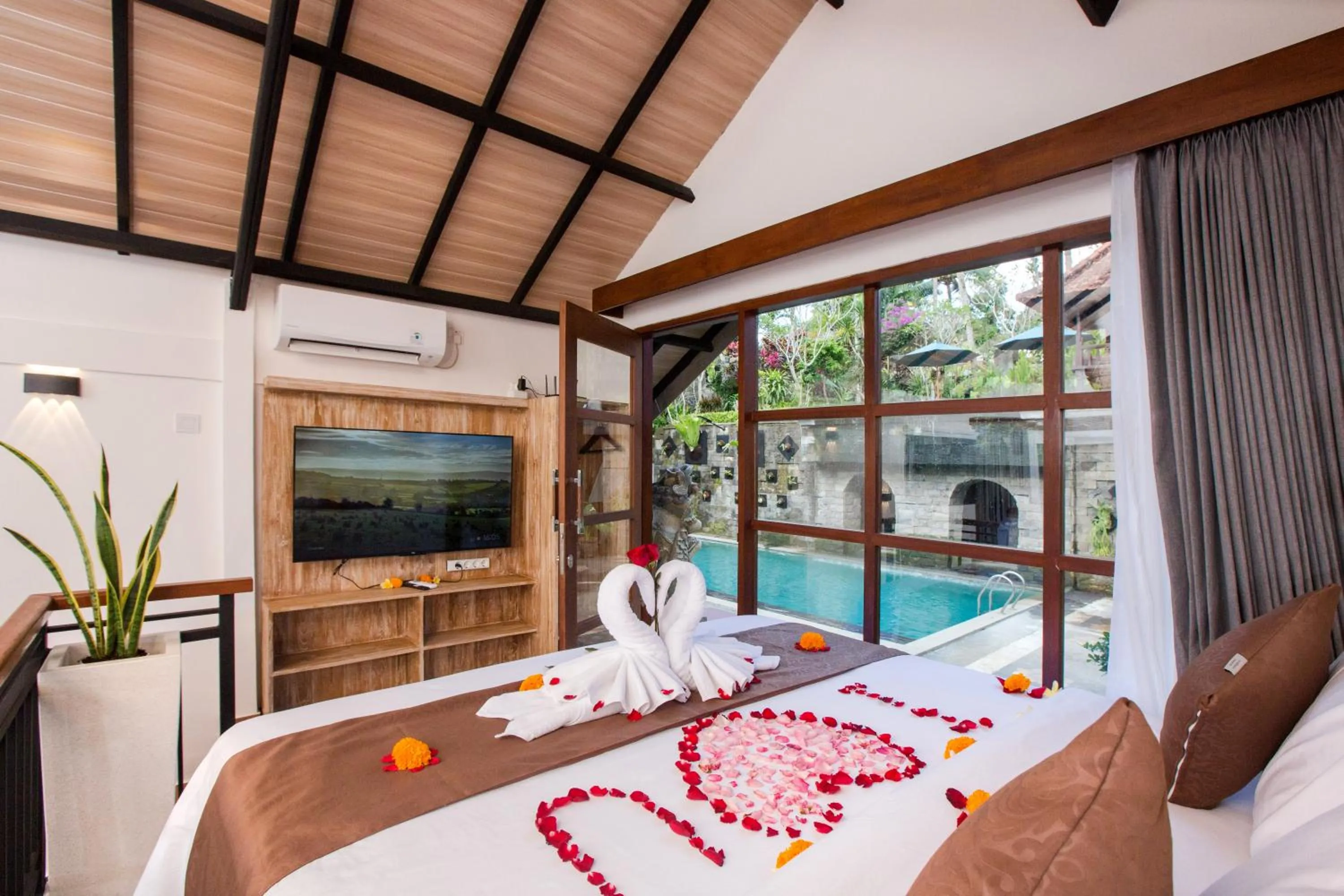 Bed in Alas Petulu Villa Resort and Spa