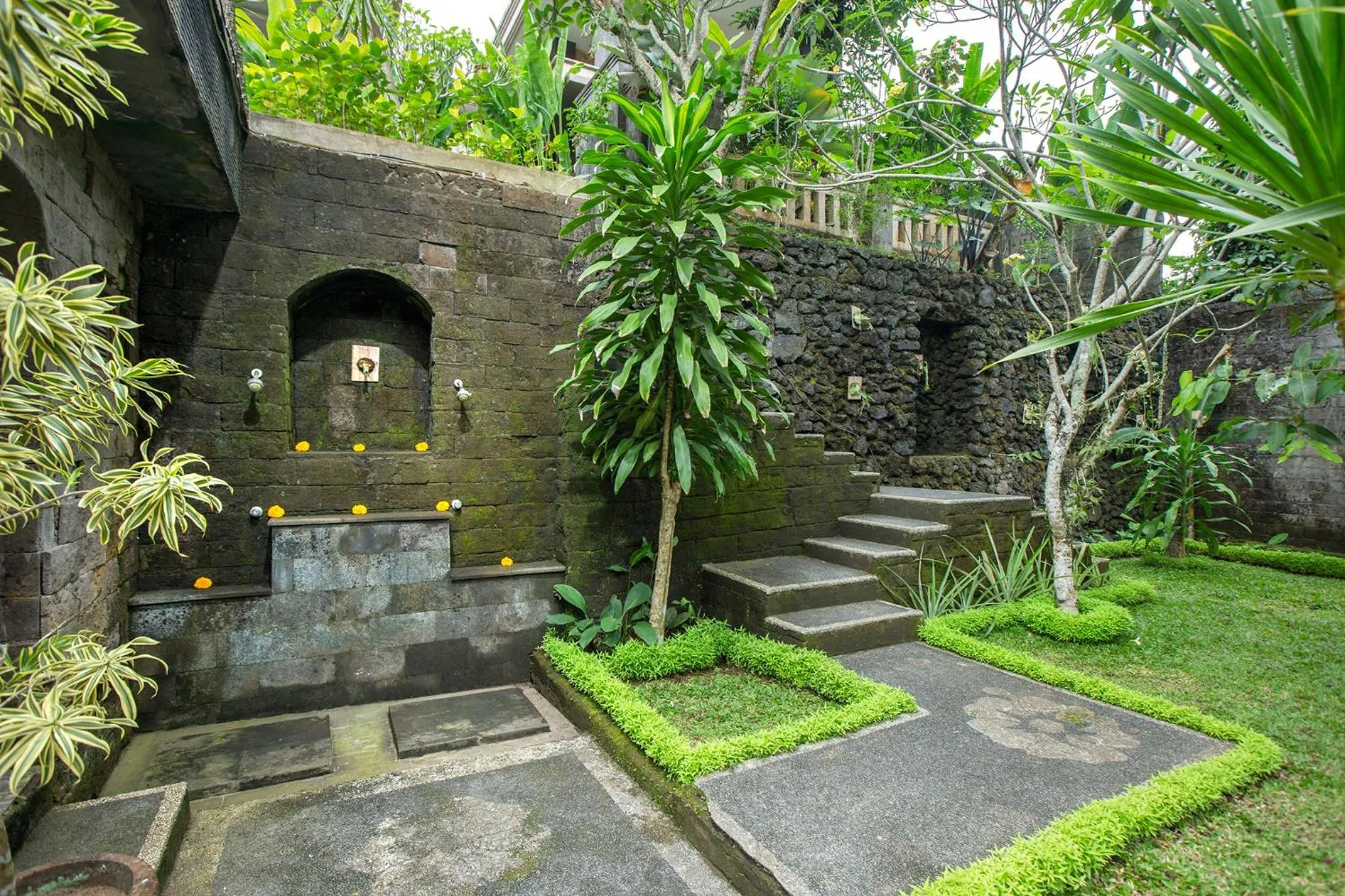 Garden in Alas Petulu Villa Resort and Spa