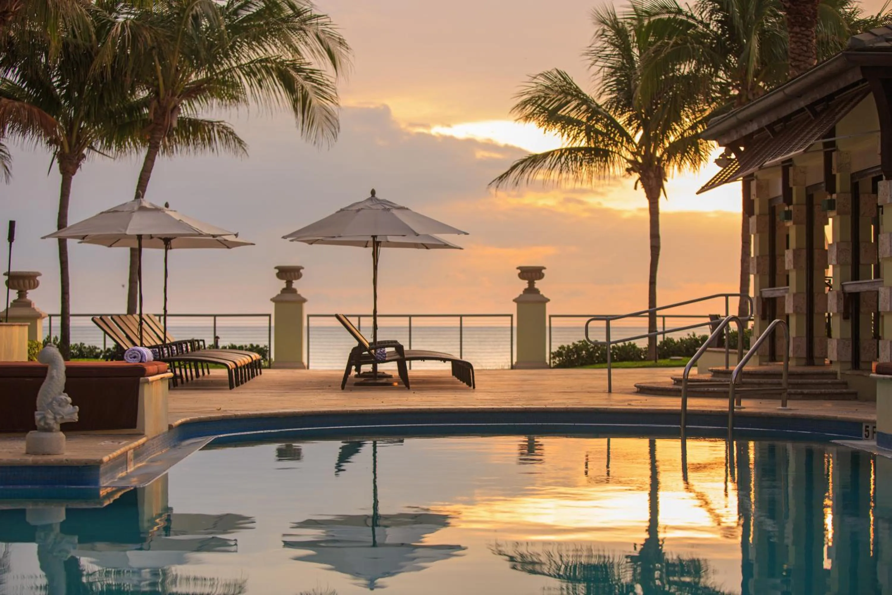 Property building in Kimpton Vero Beach Hotel & Spa by IHG