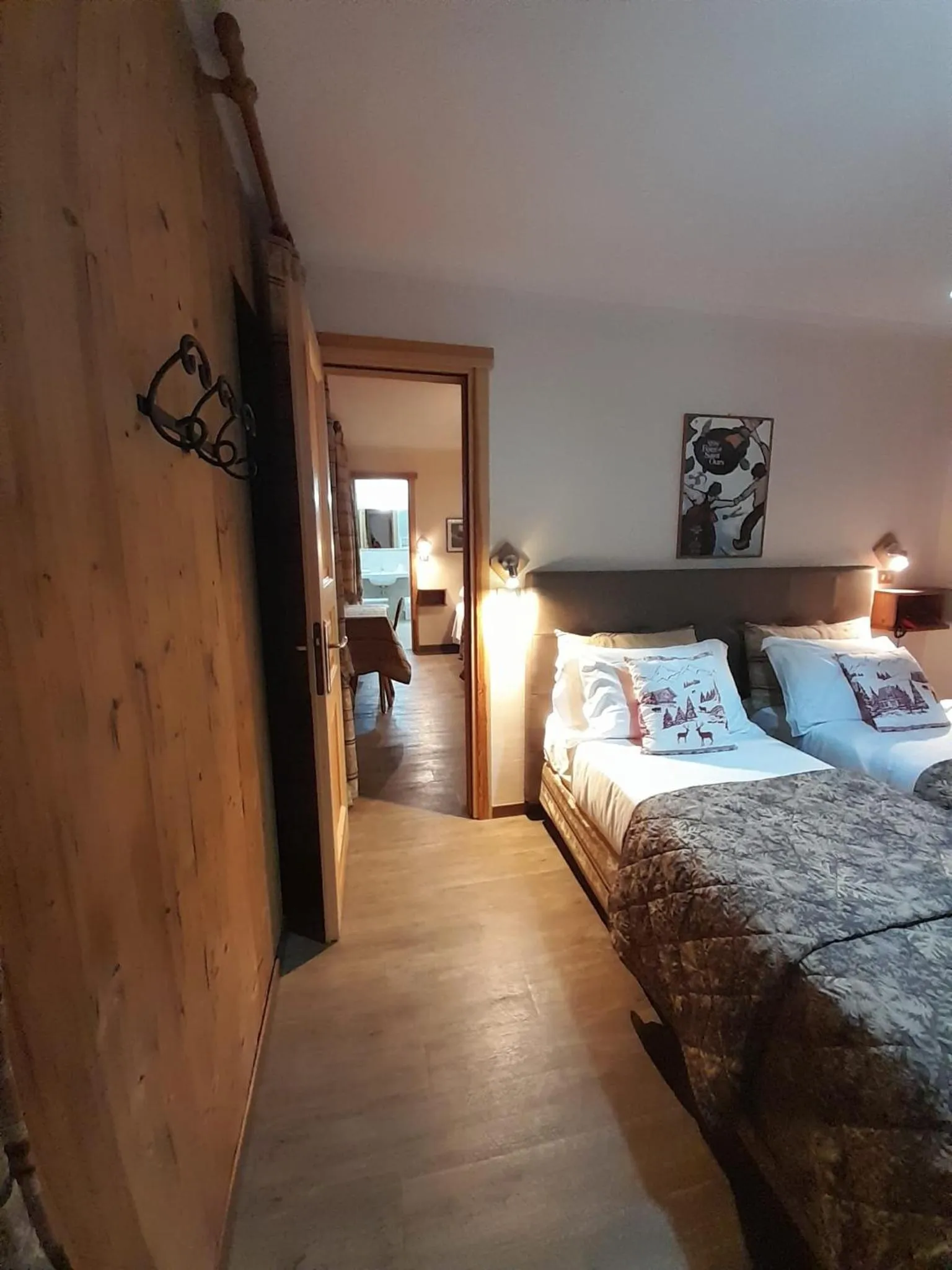 Bed in Hotel Astoria