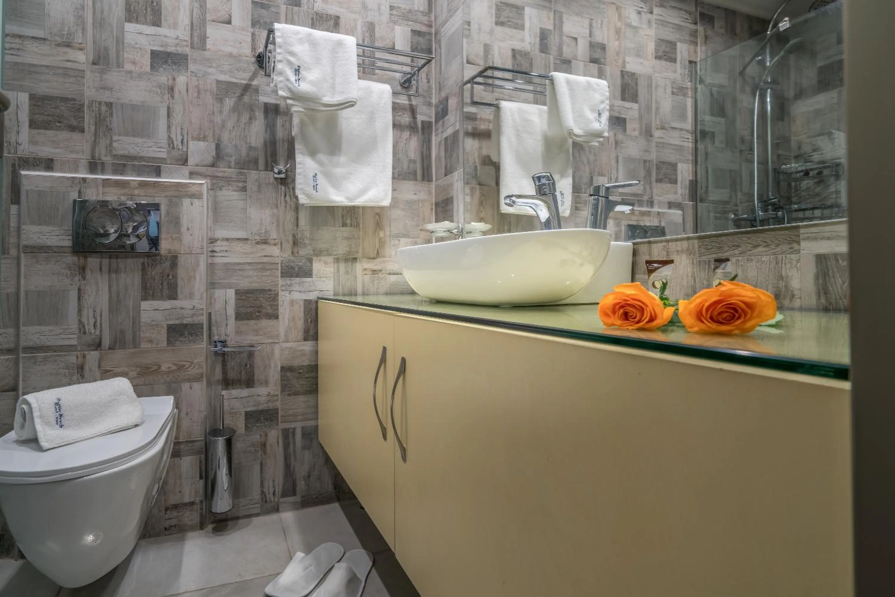 Bathroom in Denise Beach Hotel