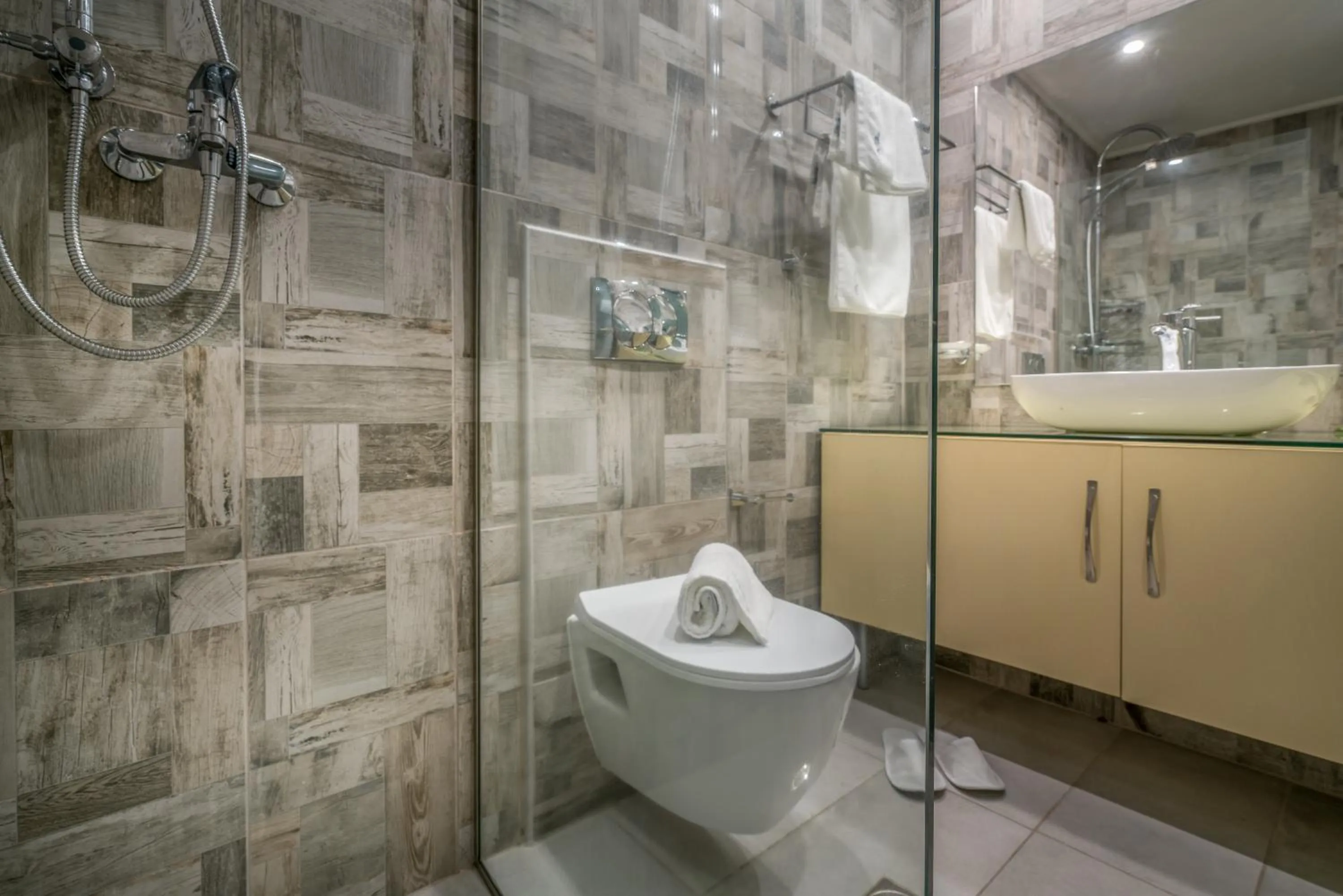 Bathroom in Denise Beach Hotel